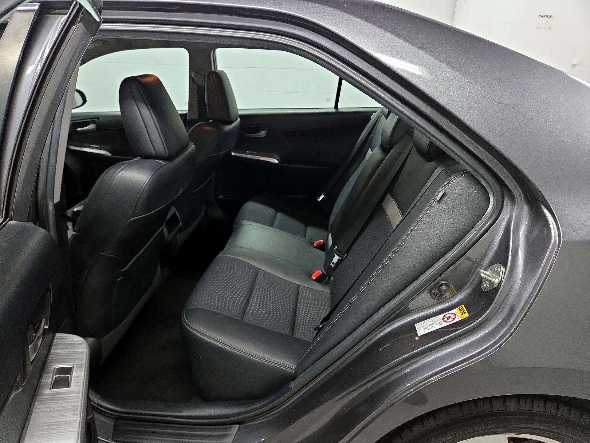 Thumbnail: 2014 Toyota Camry - 19