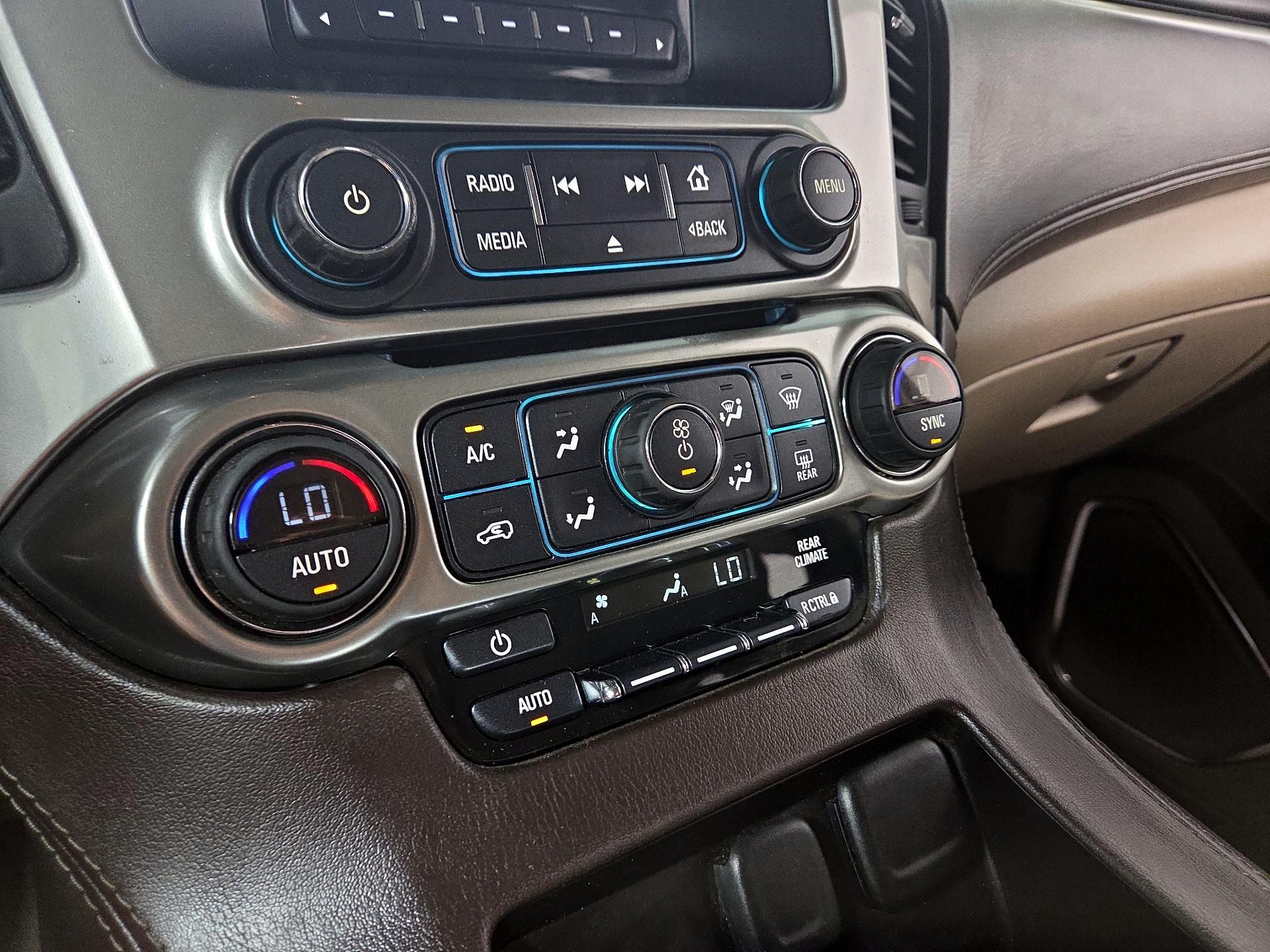 Thumbnail: 2015 Chevrolet Tahoe - 12