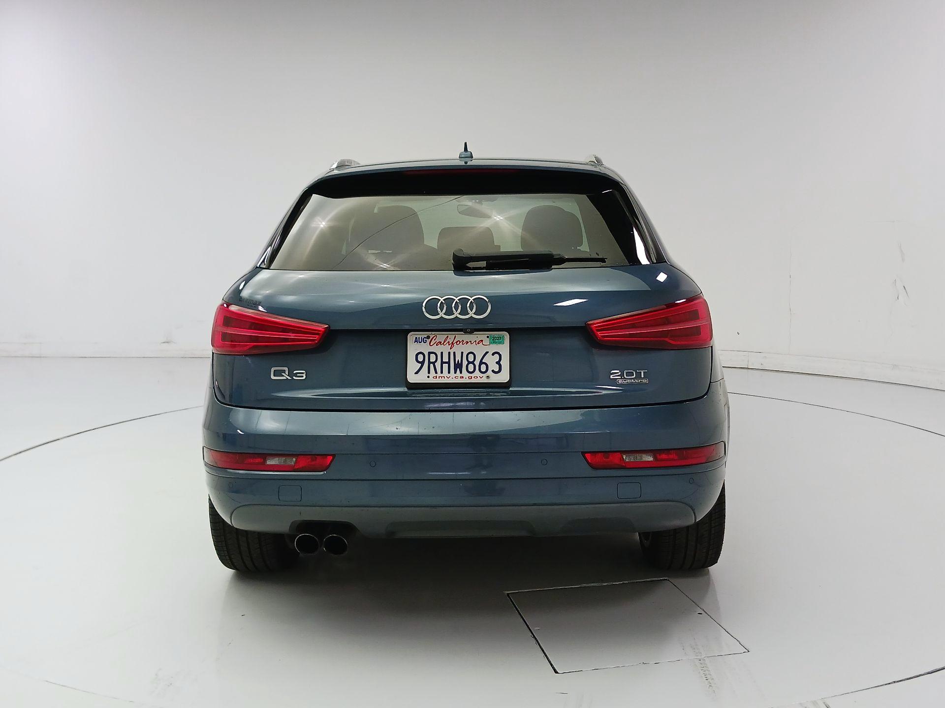 Thumbnail: 2016 Audi Q3 - 6