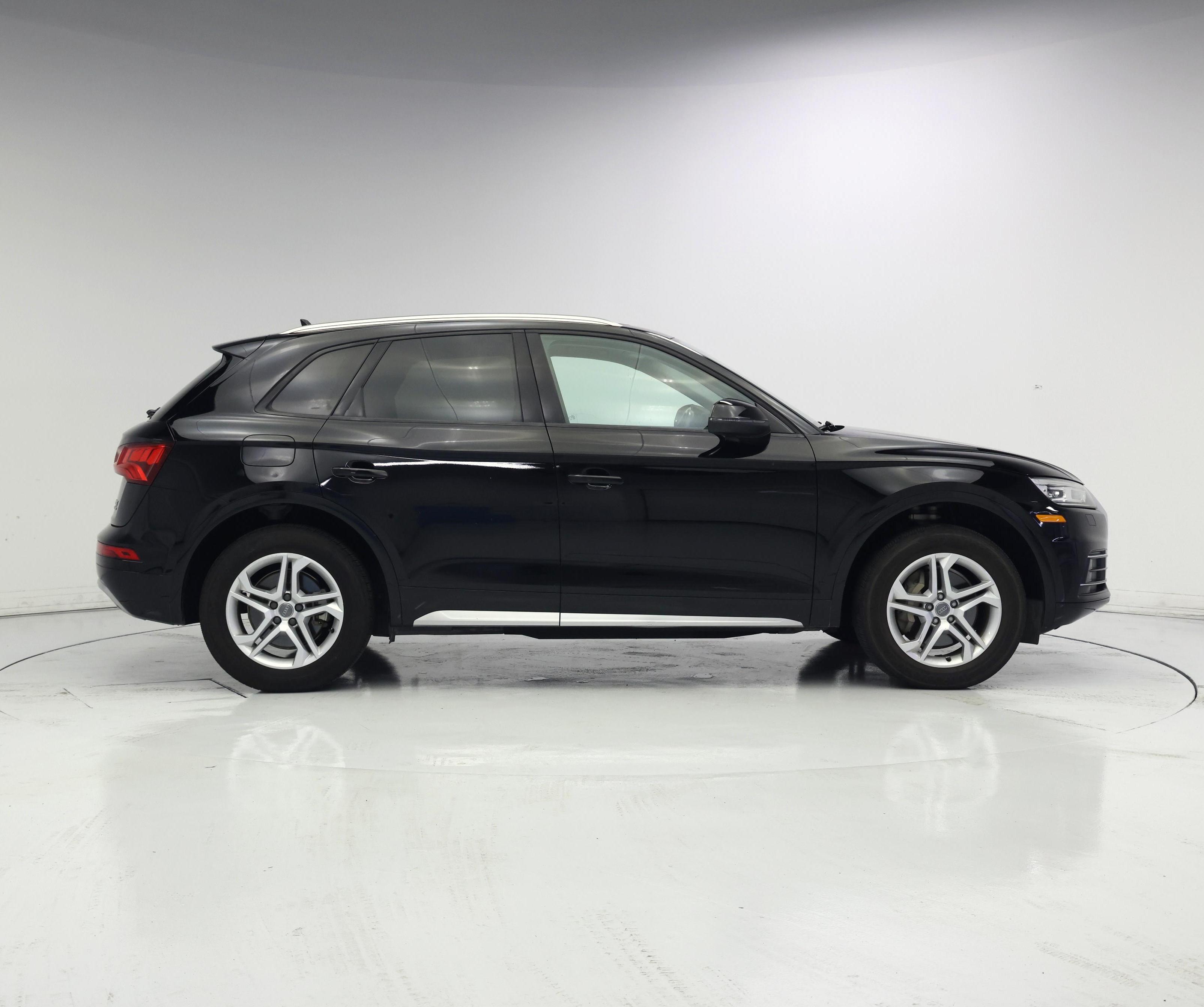 Thumbnail: 2018 Audi Q5 - 7