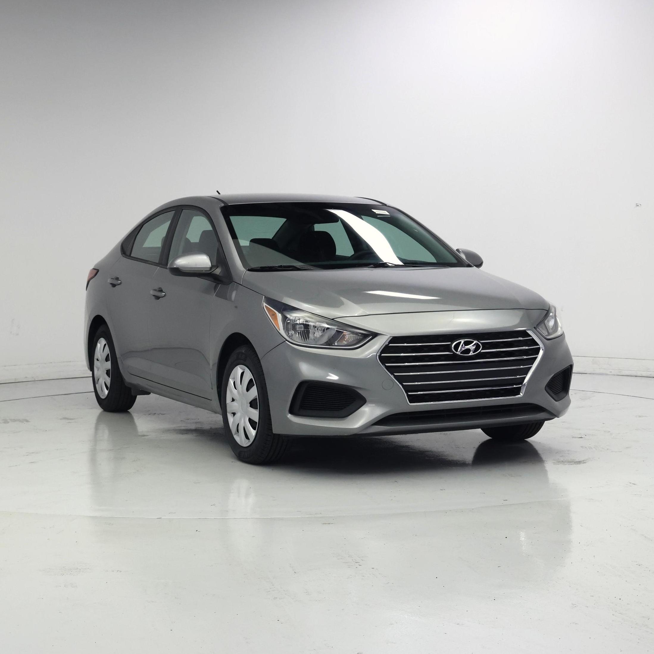 Gray 2022 Hyundai Accent Sedan Front-Wheel Drive Automatic