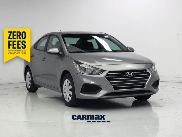 Gray 2022 Hyundai Accent Sedan Front-Wheel Drive Automatic