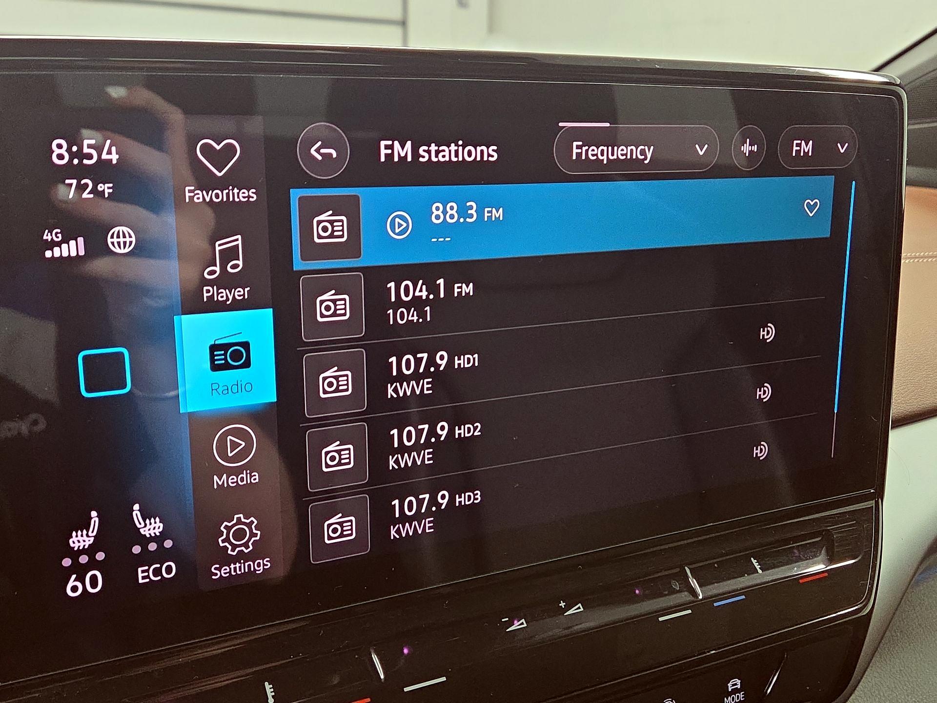 Thumbnail: 2021 Volkswagen ID.4 - 14