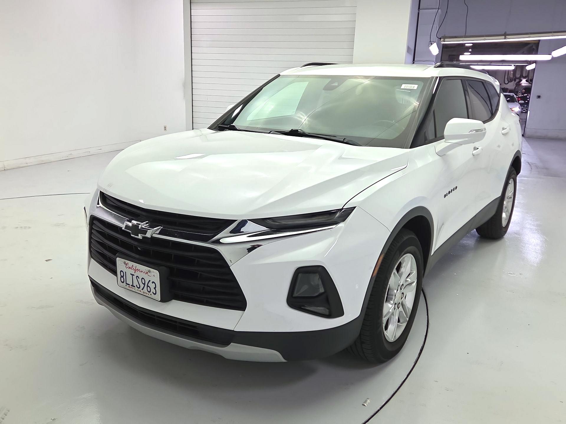 Thumbnail: 2019 Chevrolet Blazer - 3