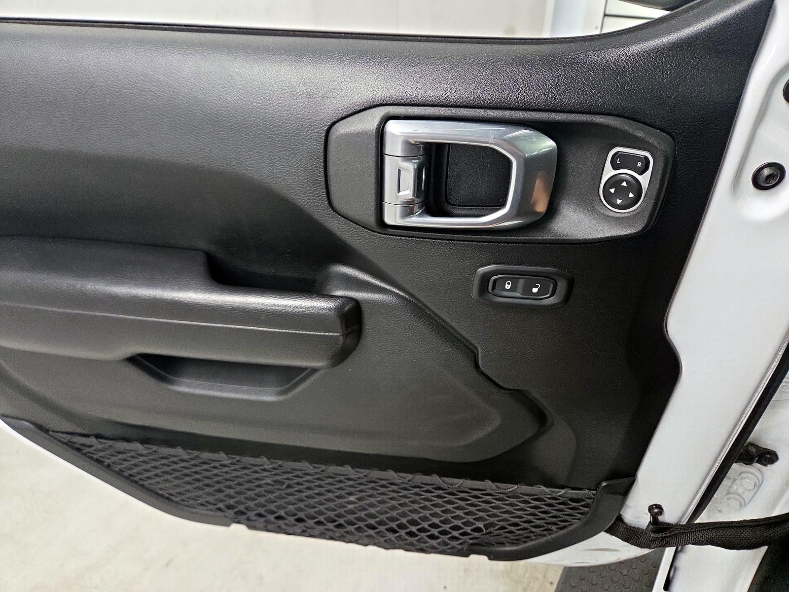 2021 Jeep Wrangler Unlimited Altitude - Photo 13