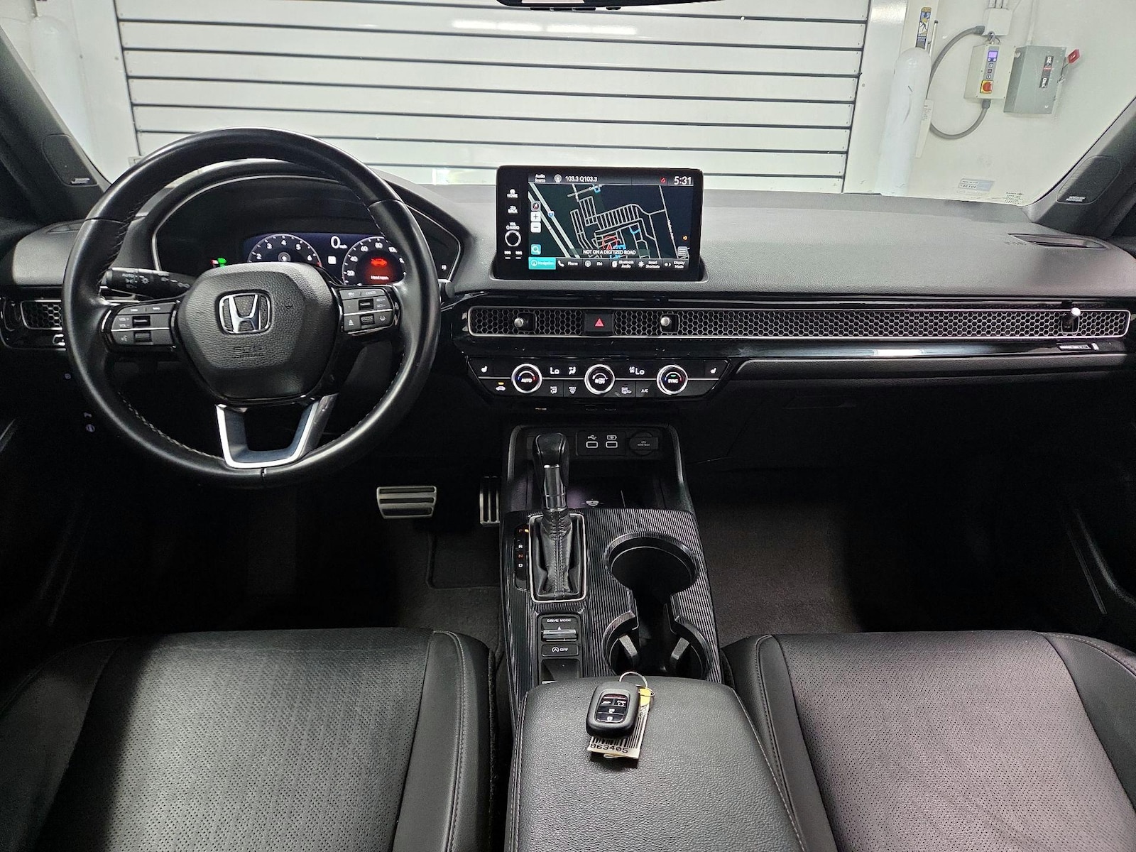 Apple CarPlay® & Android Auto™