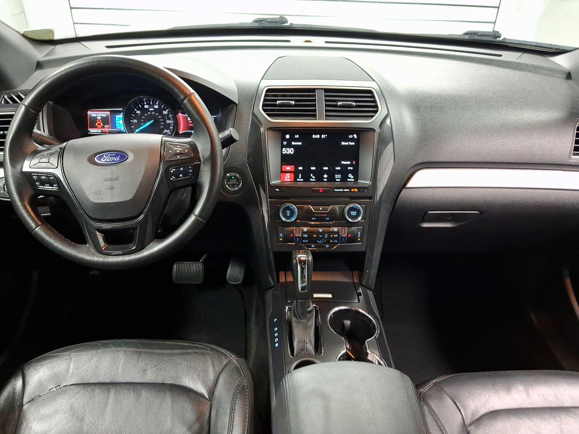 White 2017 Ford Explorer SUV / Crossover Front-Wheel Drive Automatic