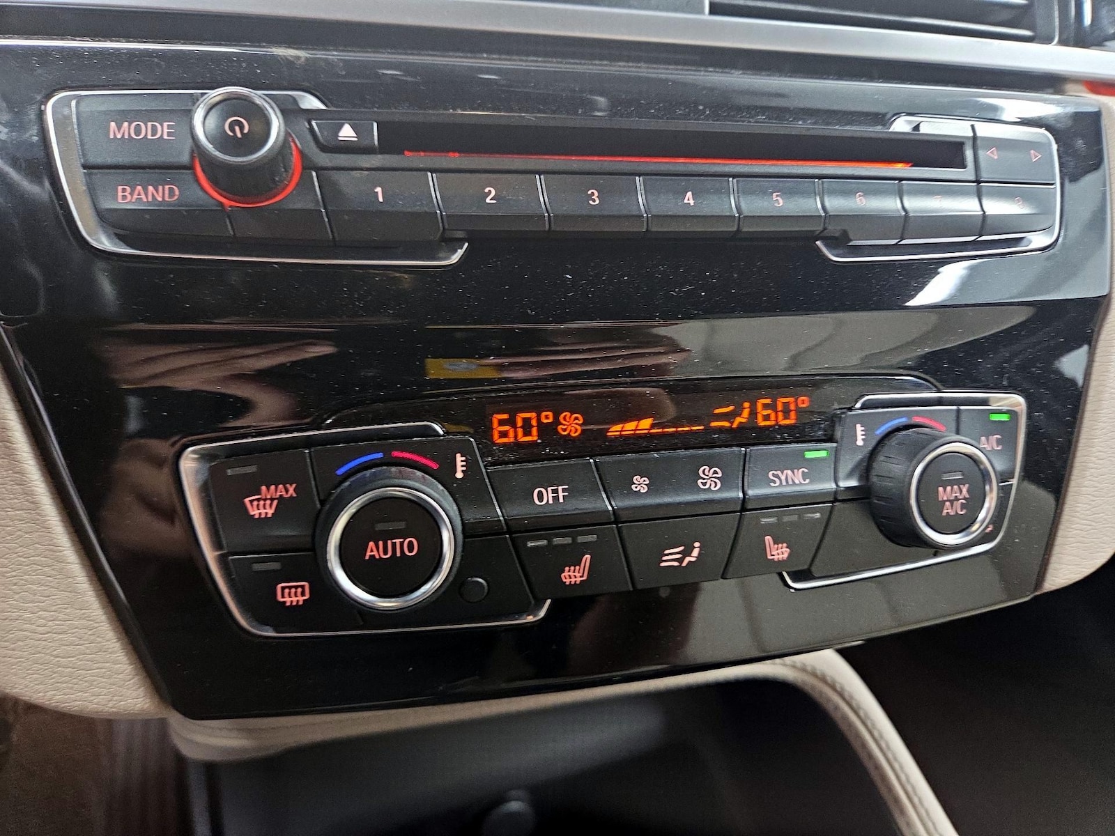 2019 BMW X1 28i - Photo 14