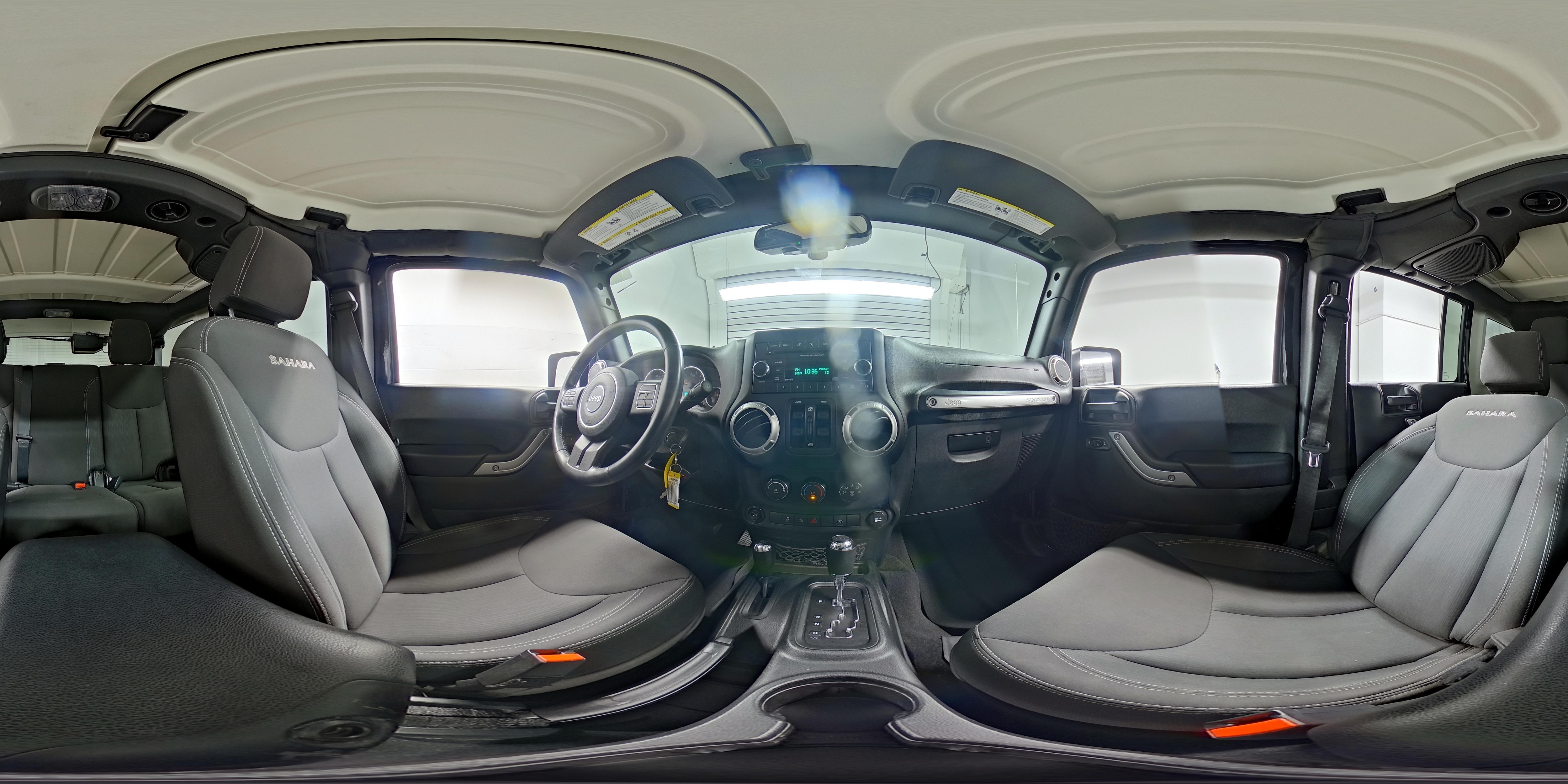 2018 Jeep Wrangler JK Unlimited Sahara - Photo 20