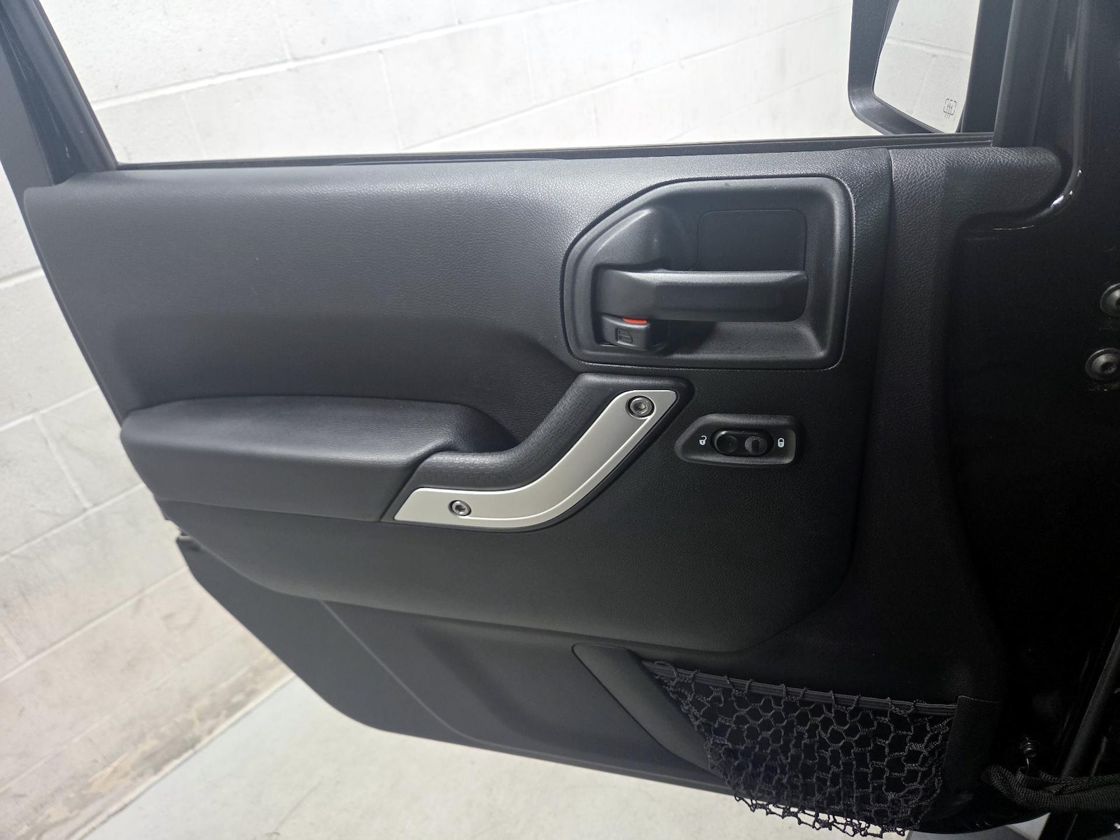 2018 Jeep Wrangler JK Unlimited Sahara - Photo 13