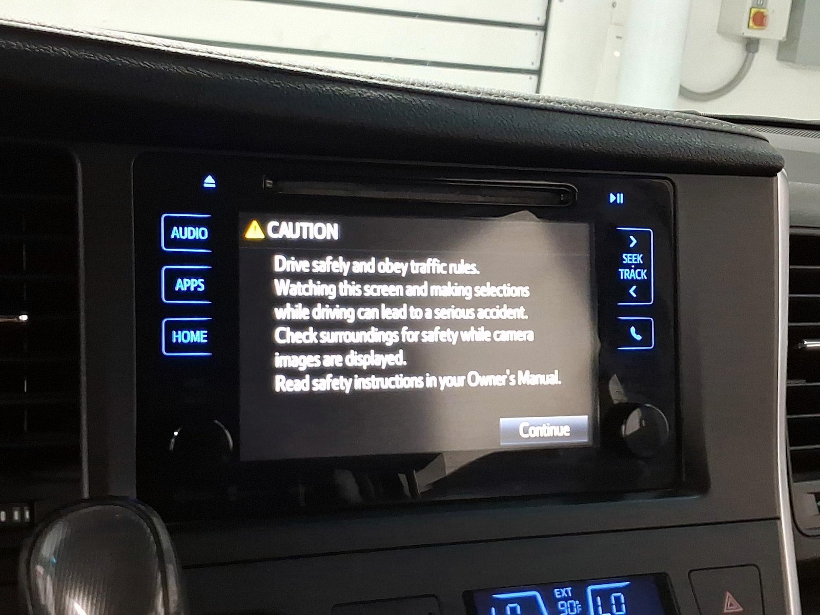 2017 Toyota Sienna SE - Photo 15