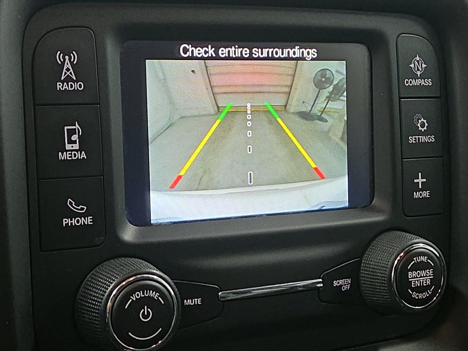2018 Jeep Compass Latitude - Photo 15