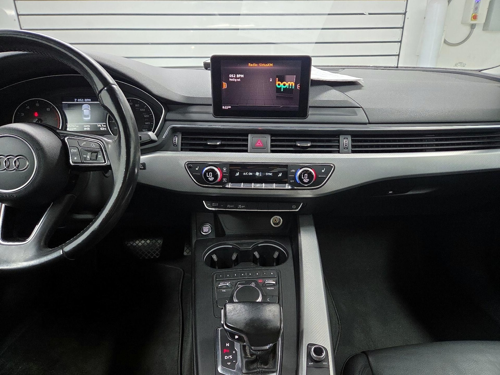 2017 Audi A4 Premium - Photo 10