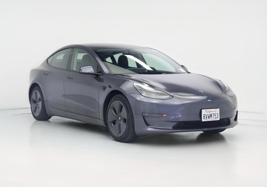 2021 Tesla Model 3 Long Range All-Wheel Drive in Gray — CarMax photo