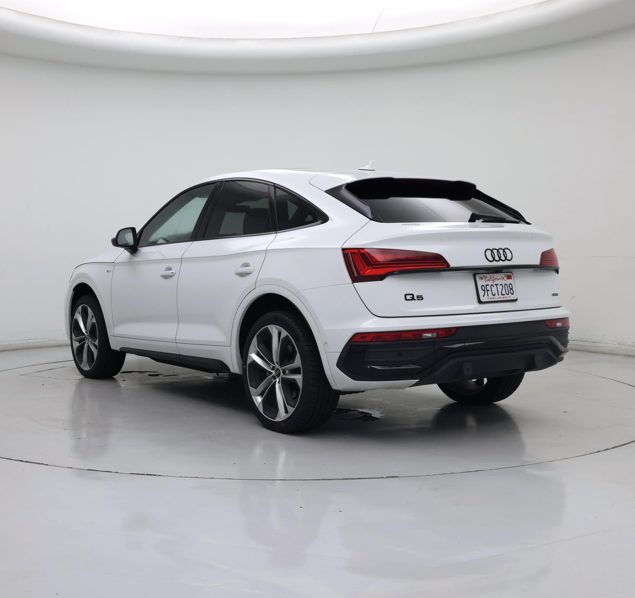 Thumbnail: 2023 Audi Q5 - 2