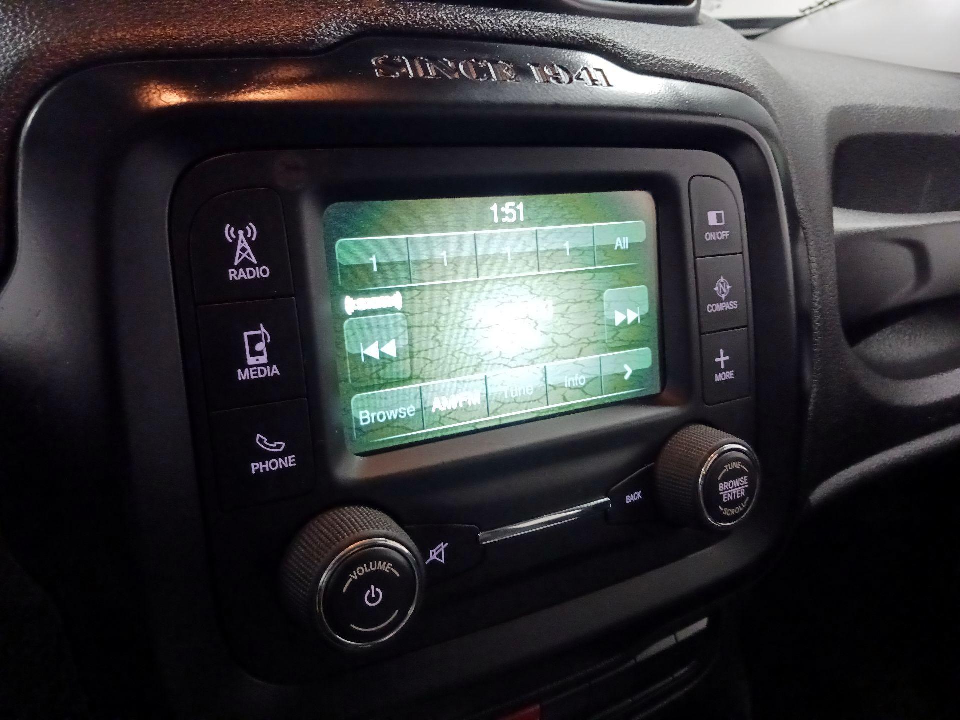 Thumbnail: 2015 Jeep Renegade - 14