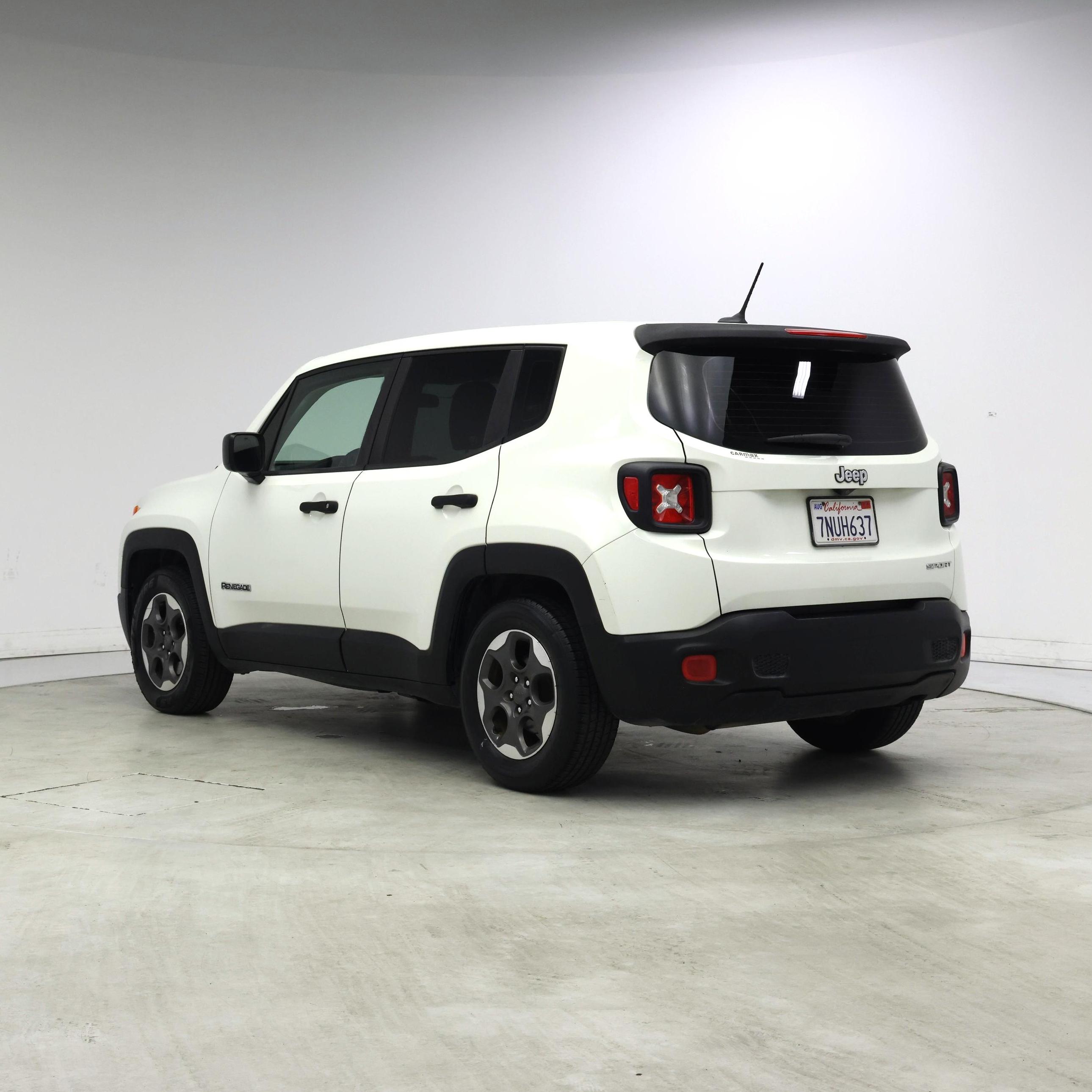 Thumbnail: 2015 Jeep Renegade - 2