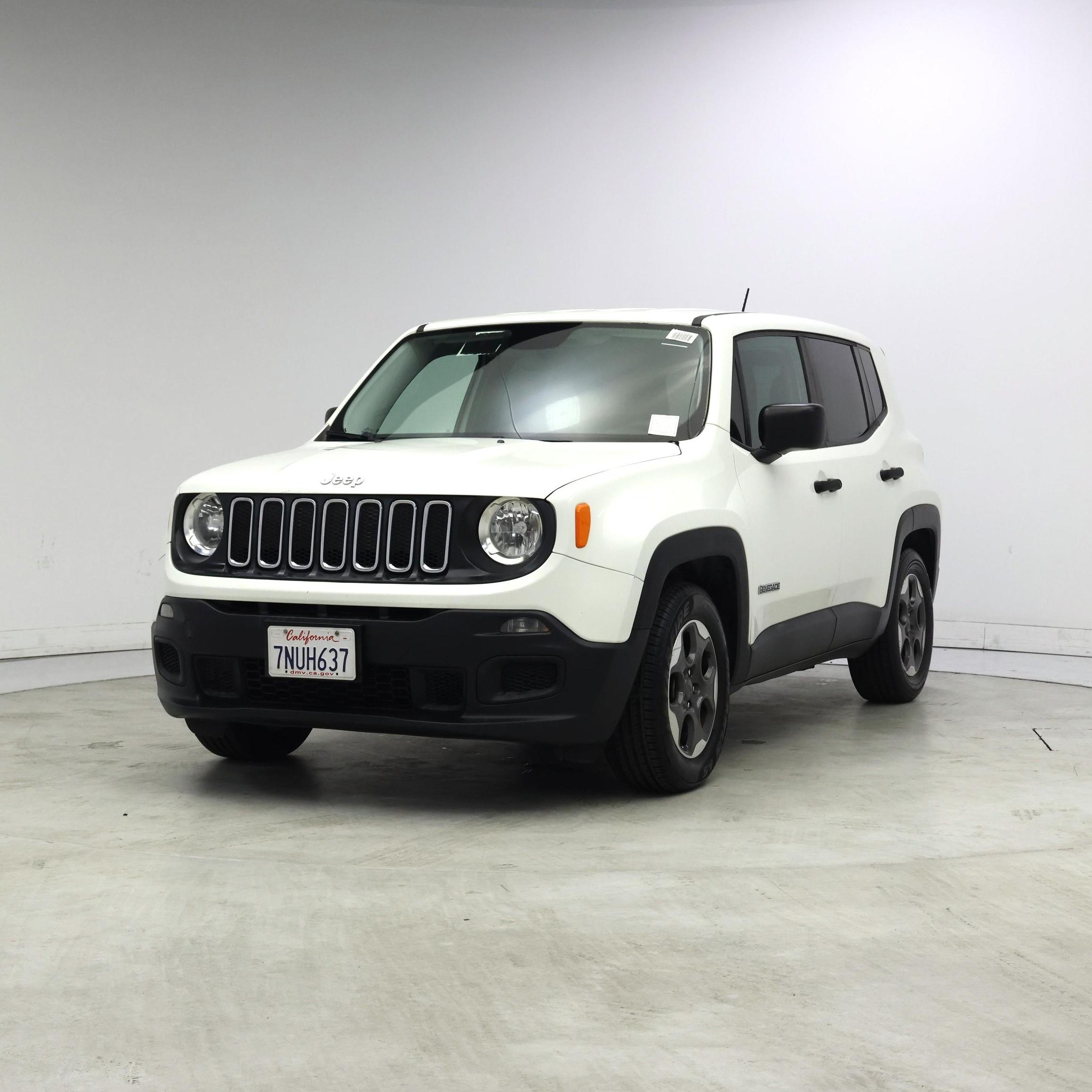 Thumbnail: 2015 Jeep Renegade - 4