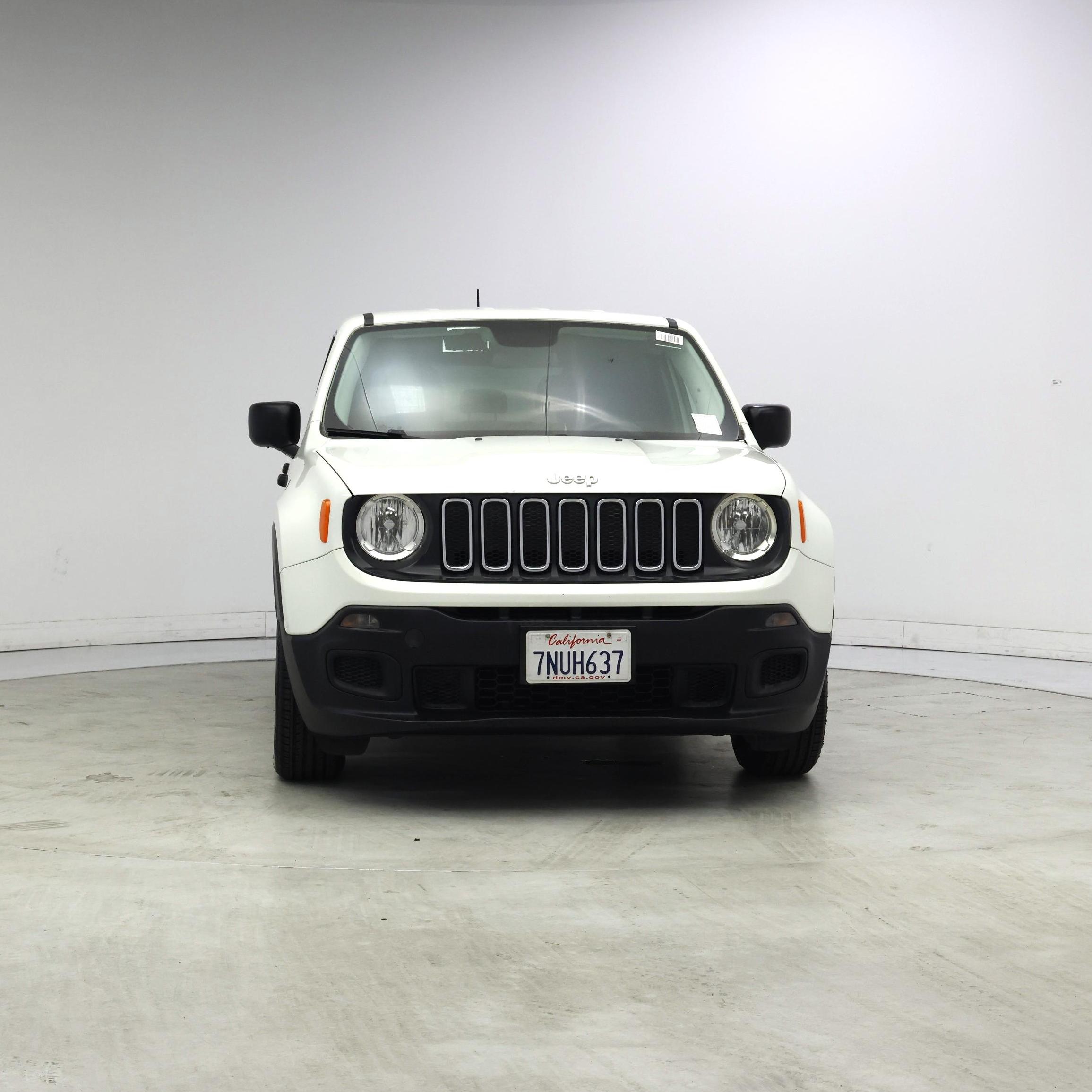 Thumbnail: 2015 Jeep Renegade - 5