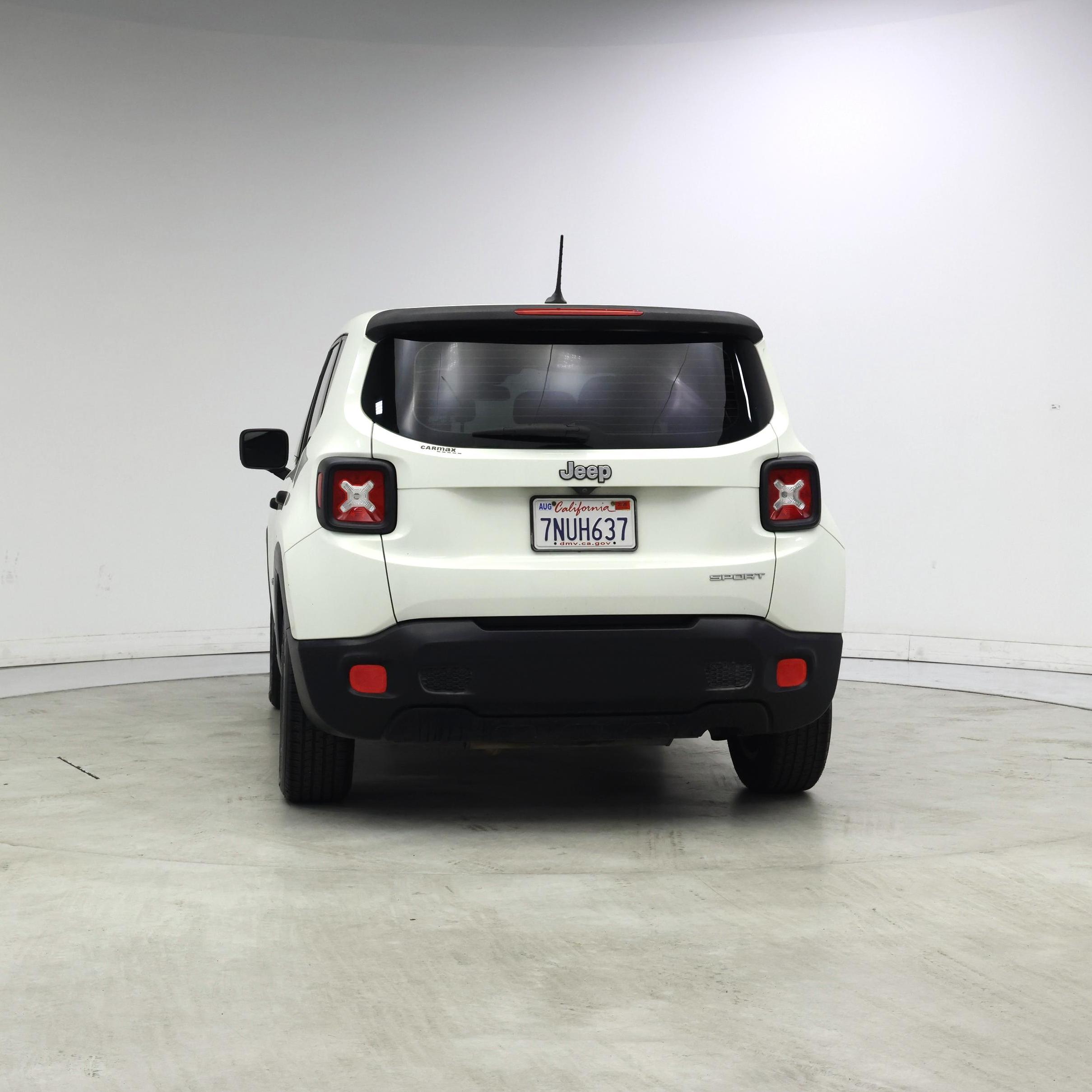 Thumbnail: 2015 Jeep Renegade - 6