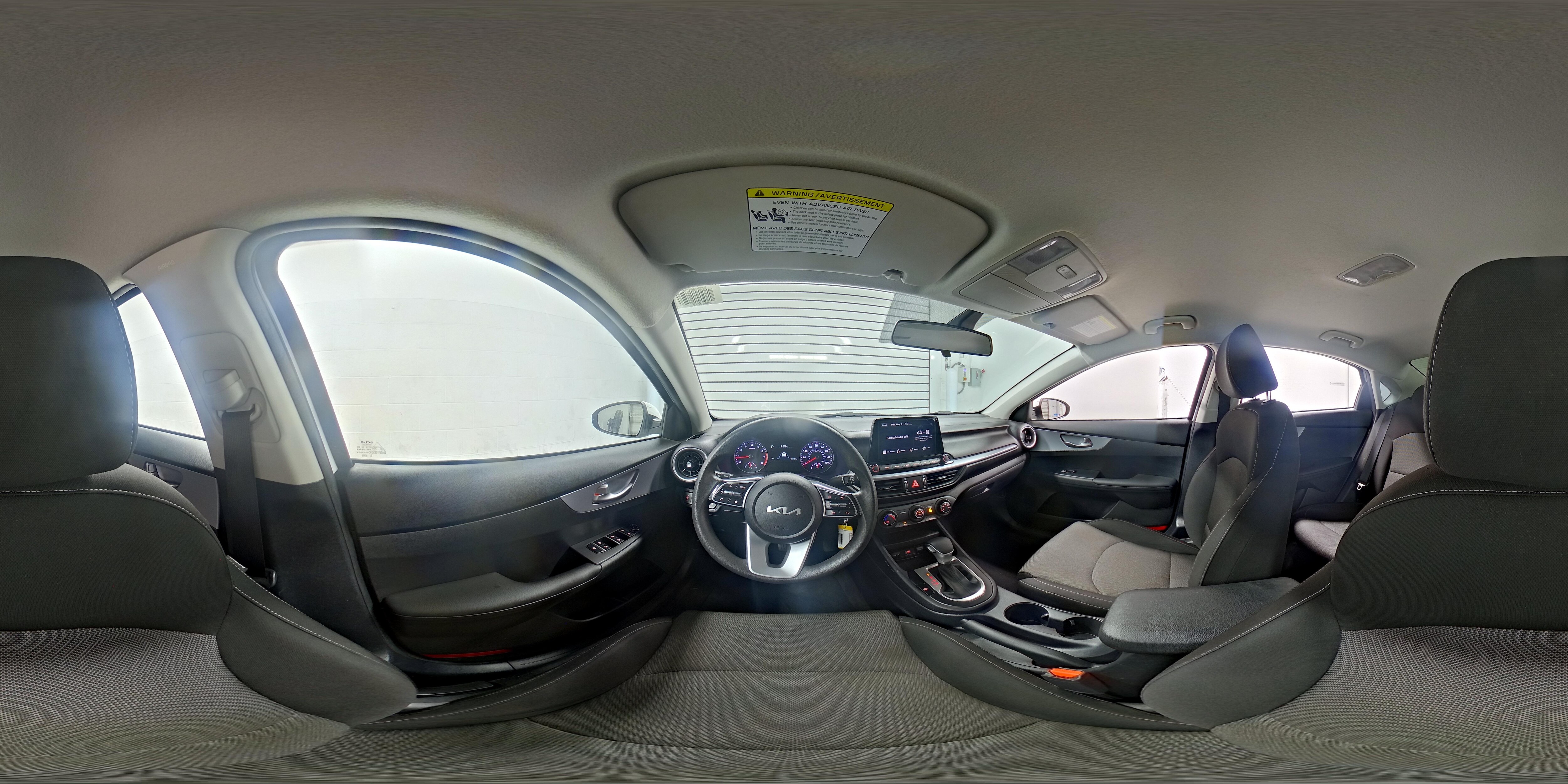 2023 Kia Forte LX - Photo 22
