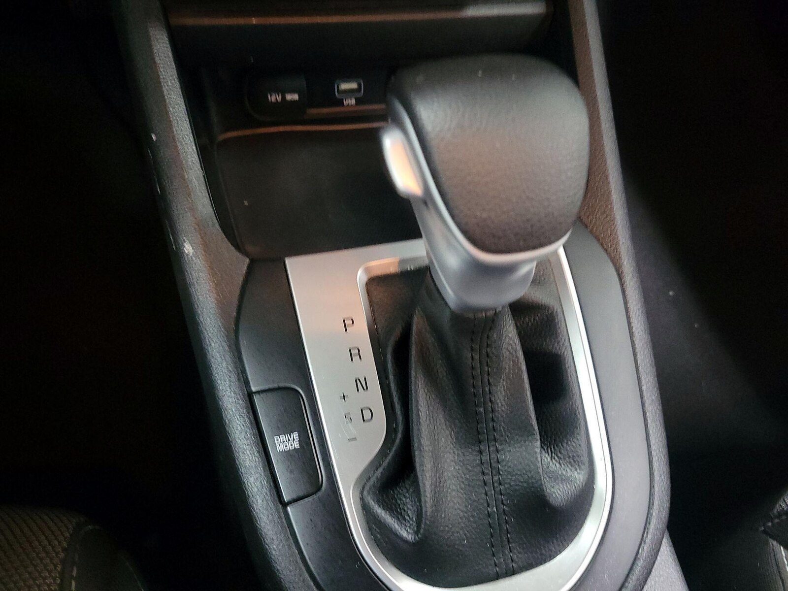 2023 Kia Forte LX - Photo 16