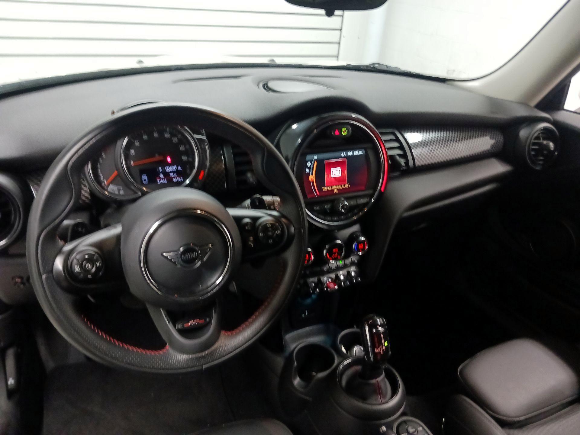 Thumbnail: 2021 MINI Cooper Hardtop - 9