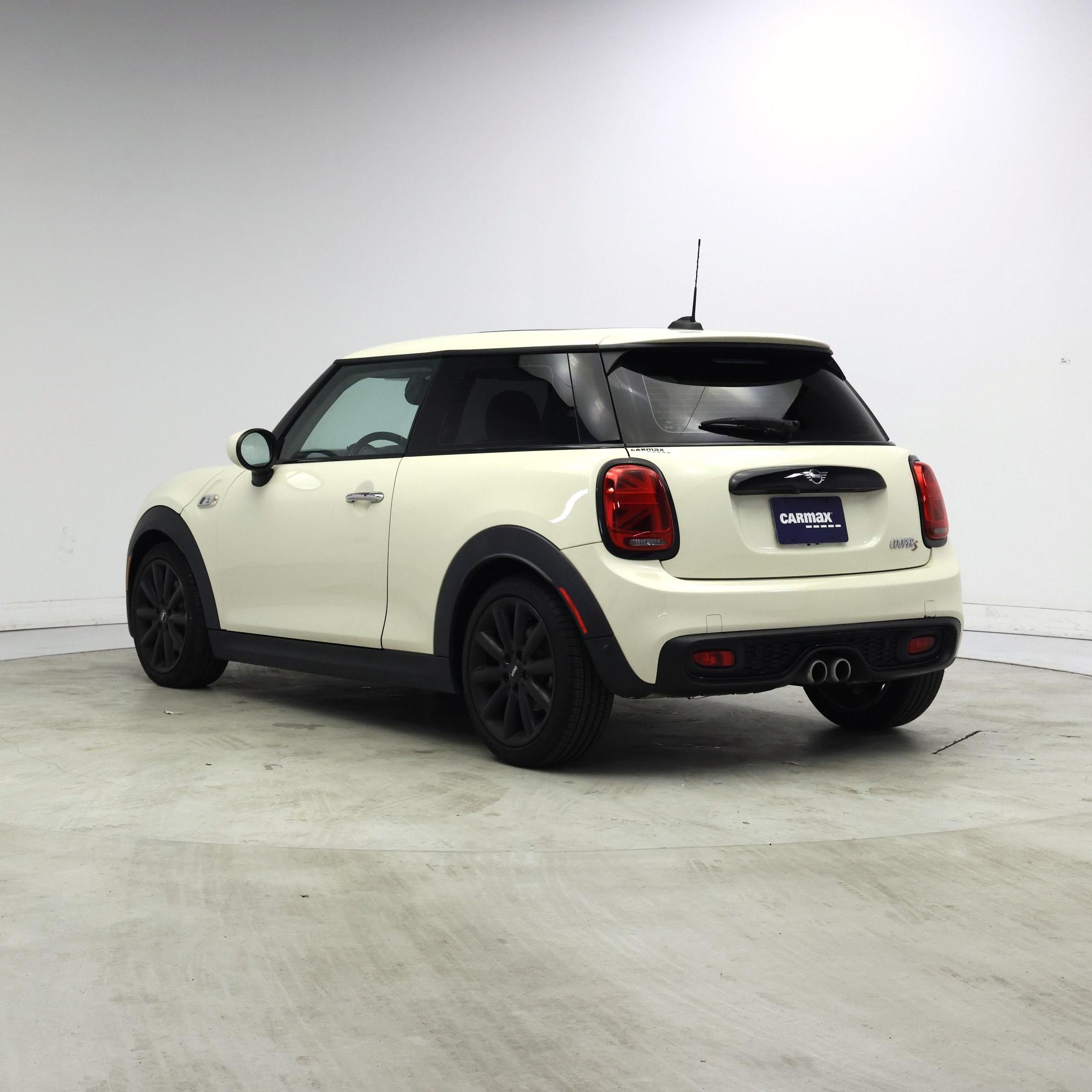 Thumbnail: 2021 MINI Cooper Hardtop - 2