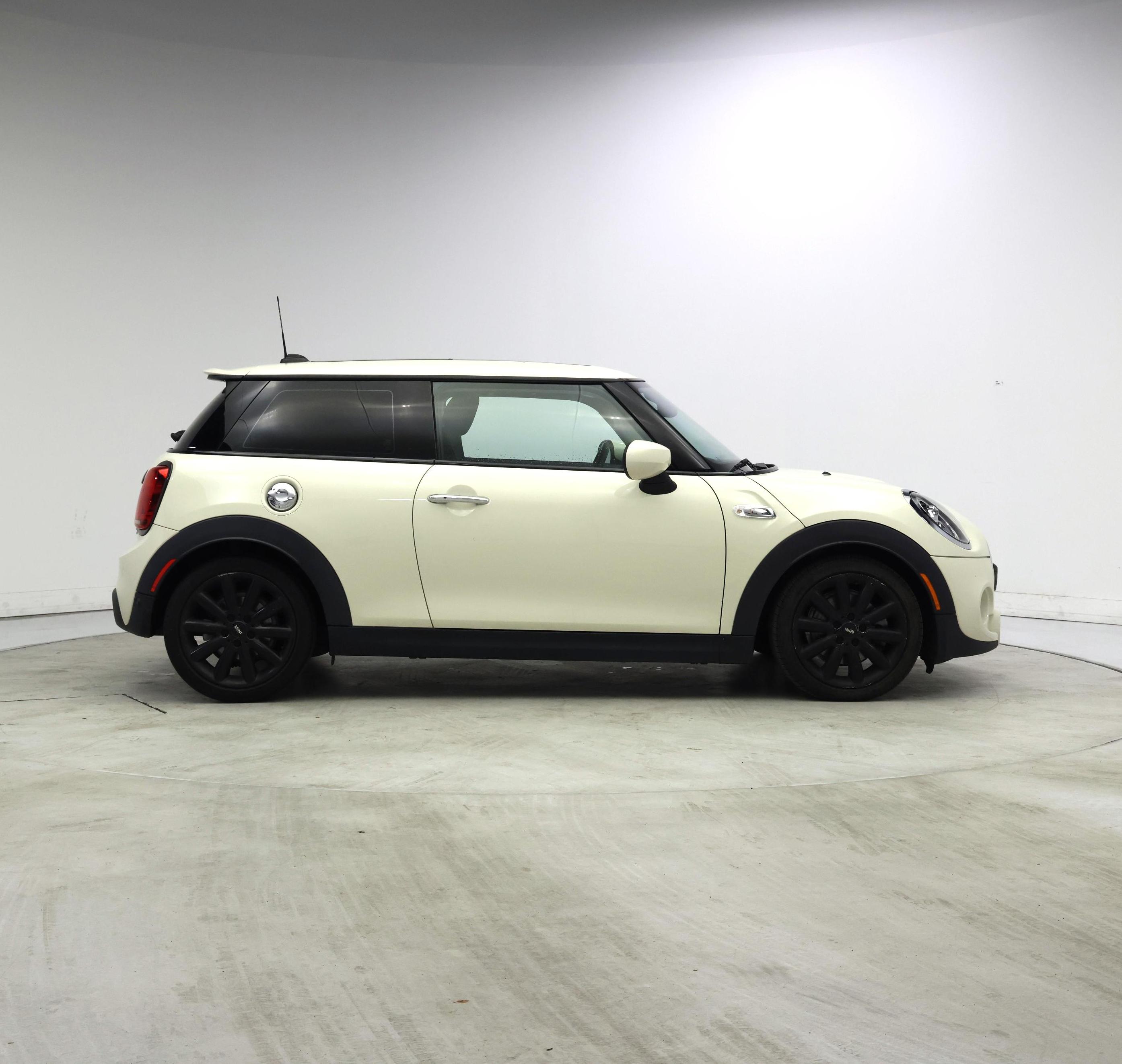 Thumbnail: 2021 MINI Cooper Hardtop - 7