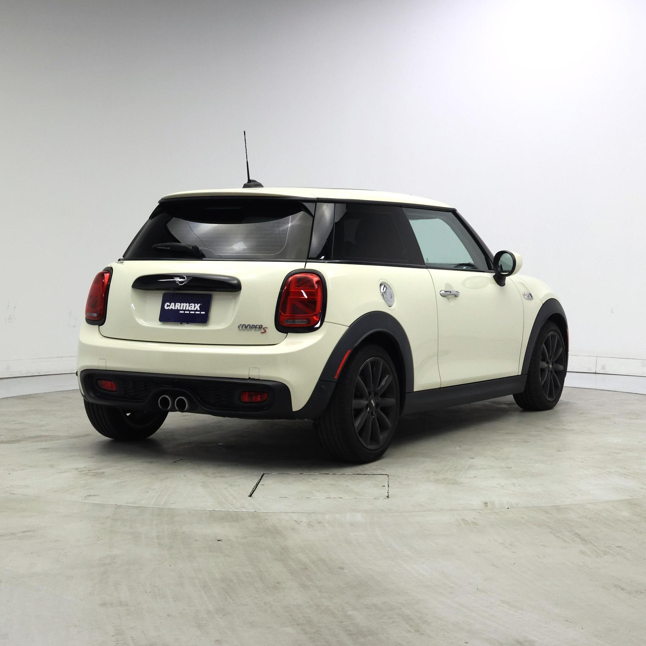 Thumbnail: 2021 MINI Cooper Hardtop - 8