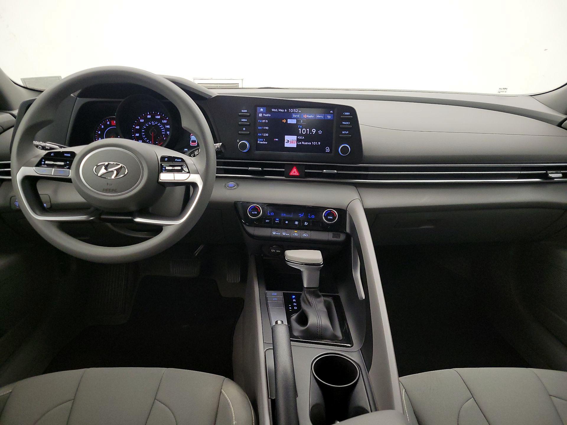 Thumbnail: 2023 Hyundai Elantra - 9
