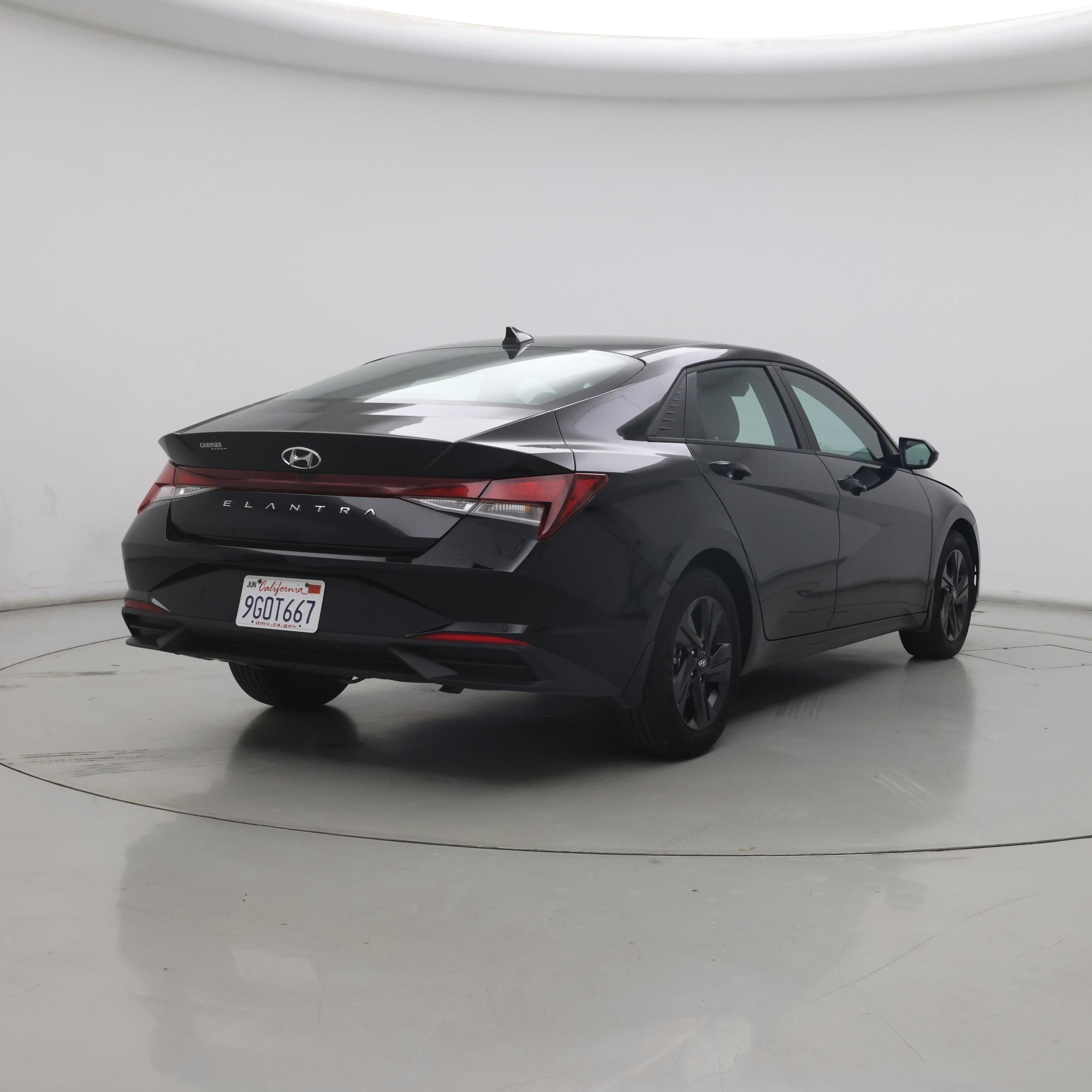 Thumbnail: 2023 Hyundai Elantra - 8