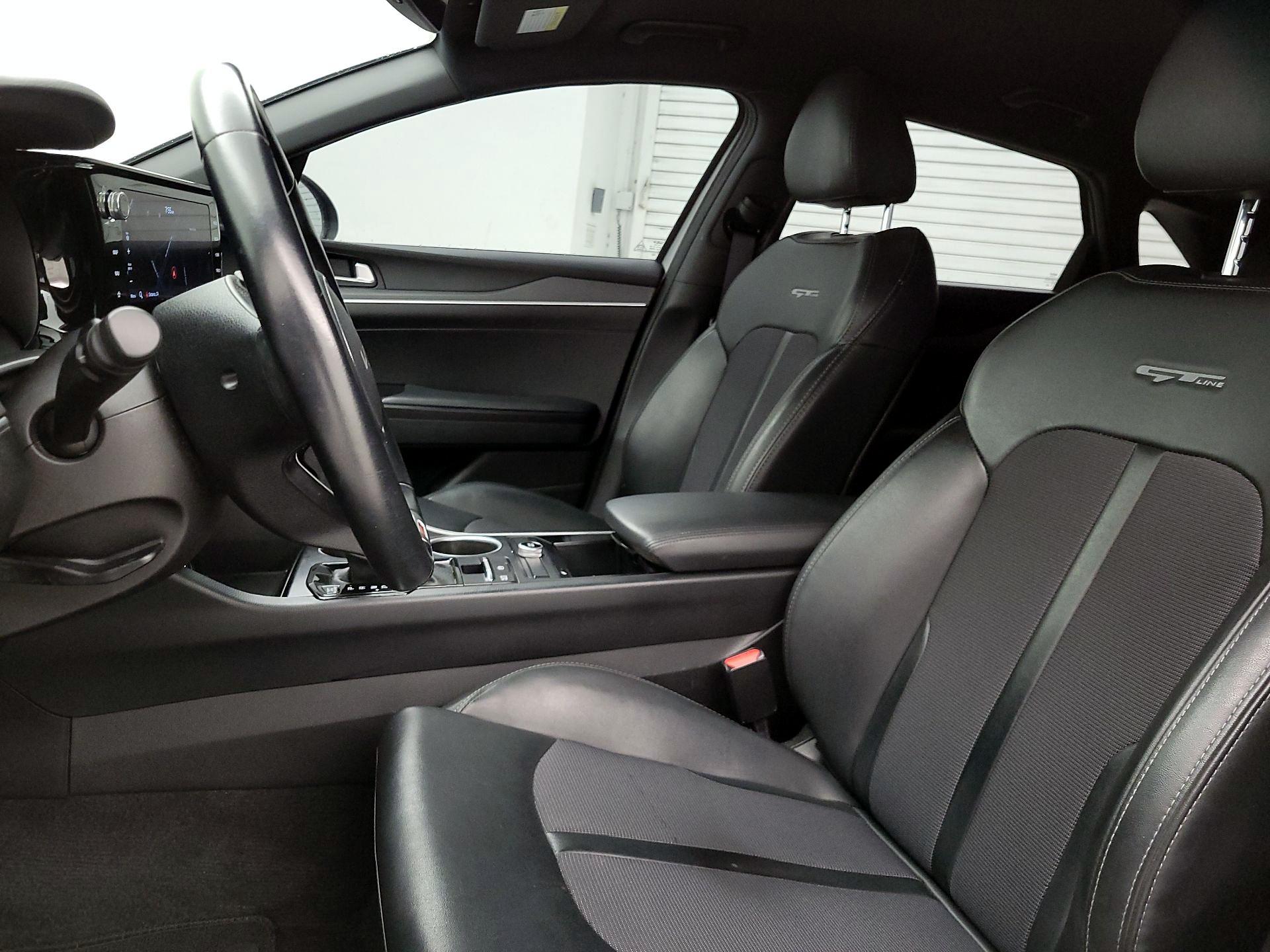 Thumbnail: 2022 Kia K5 - 11