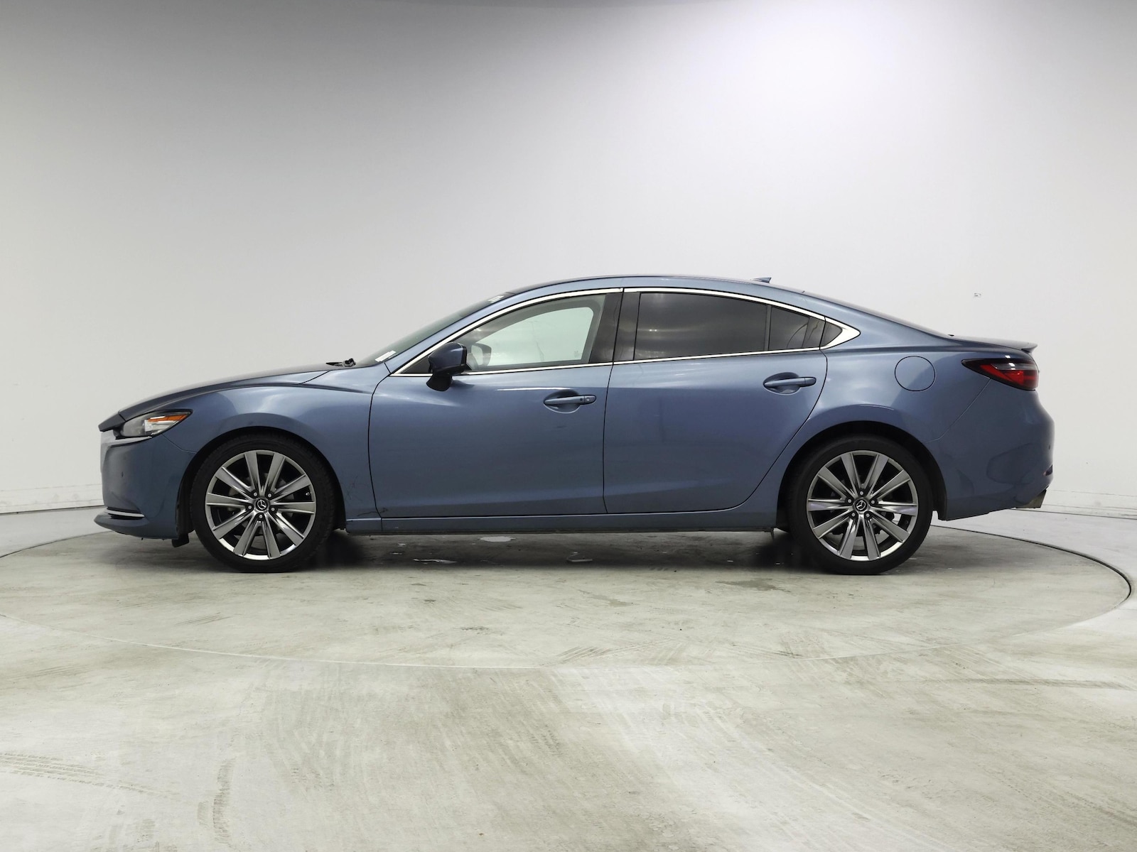 2018 Mazda Mazda6 Signature - Photo 4