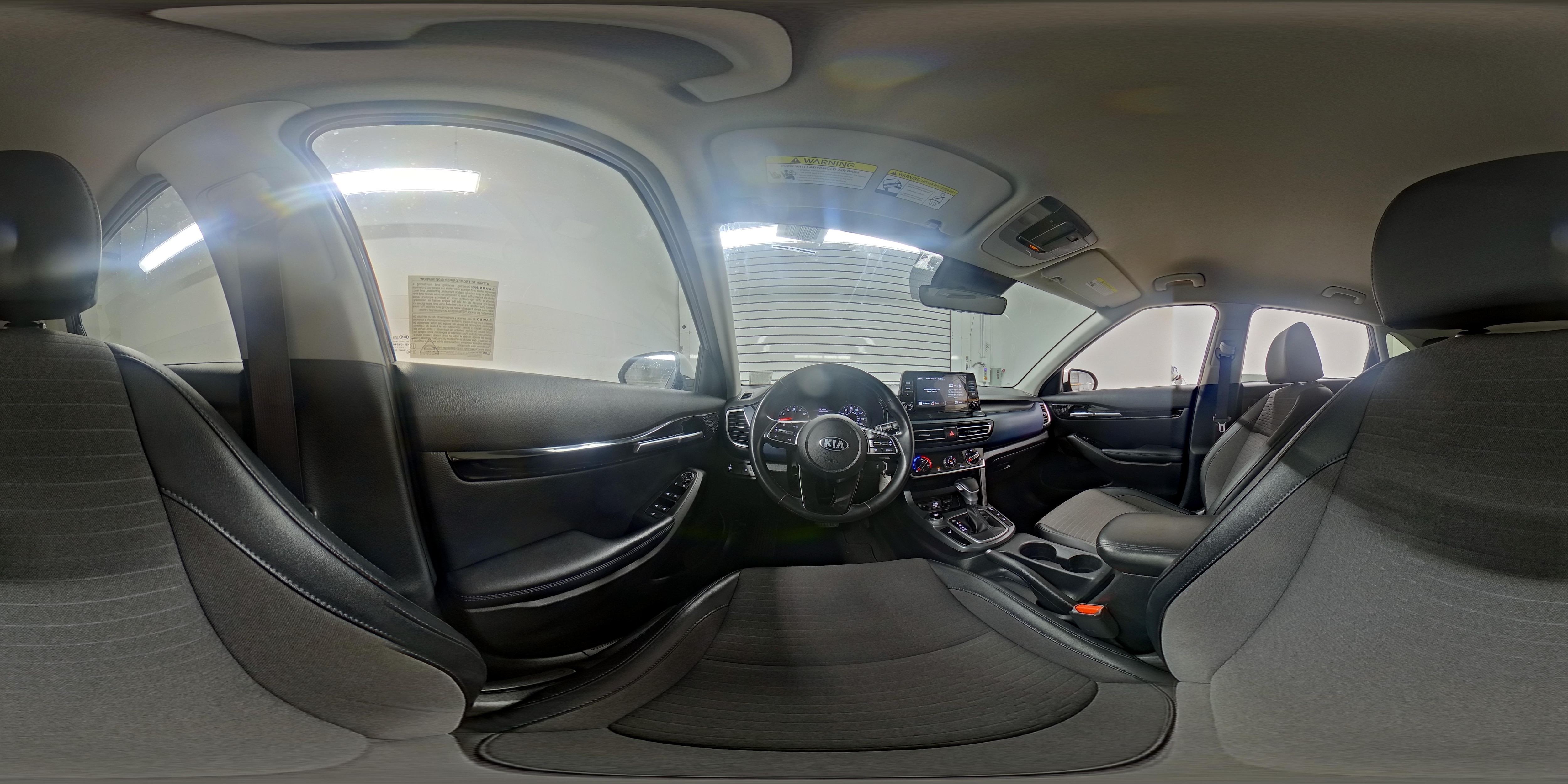 2021 Kia Seltos S - Photo 22