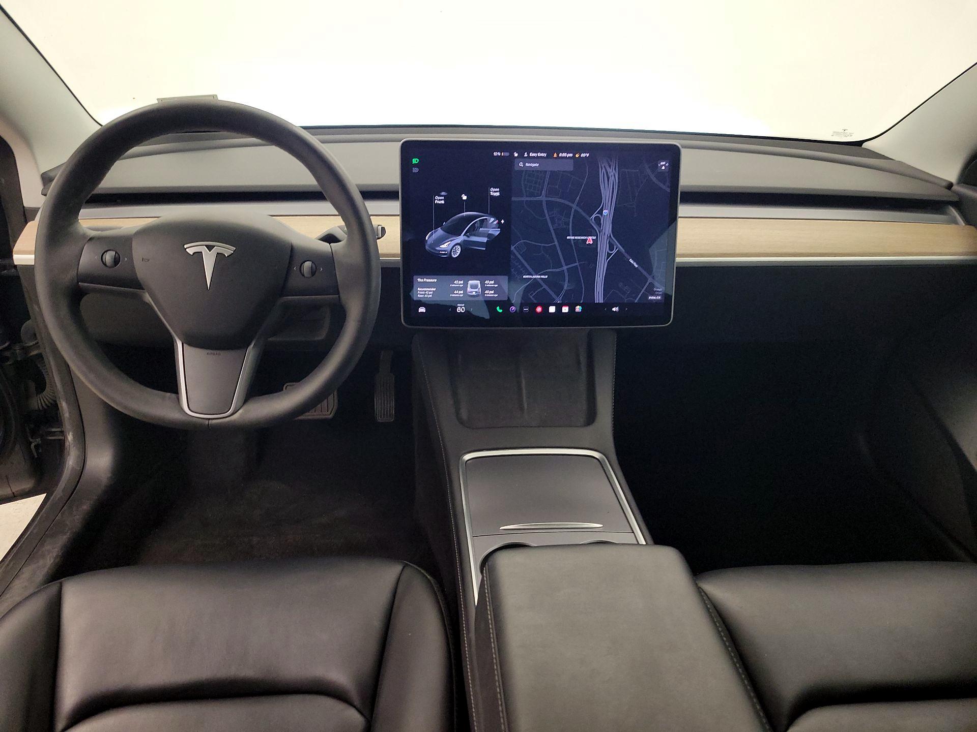Thumbnail: 2021 Tesla Model 3 - 9