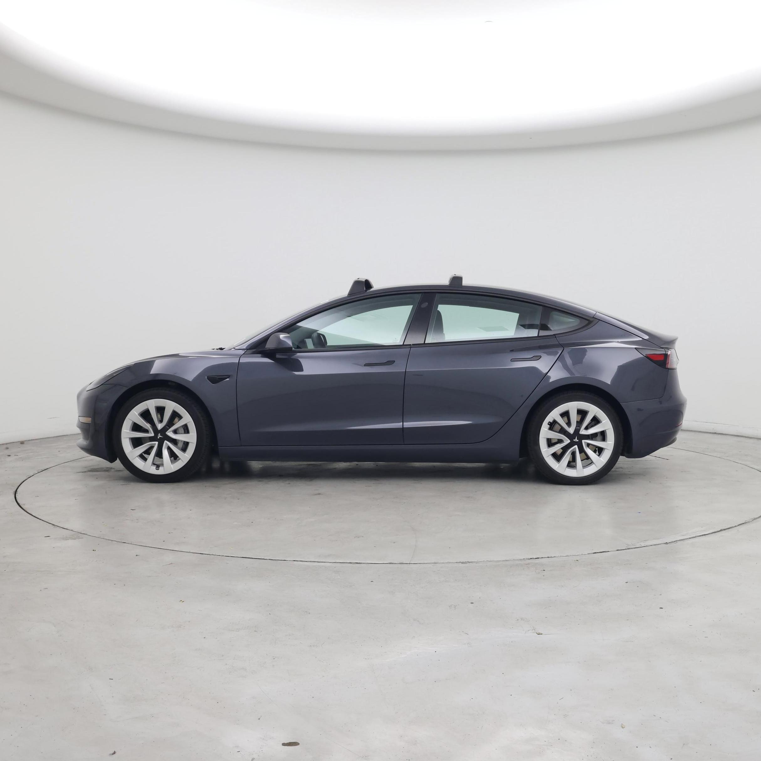 Thumbnail: 2021 Tesla Model 3 - 3