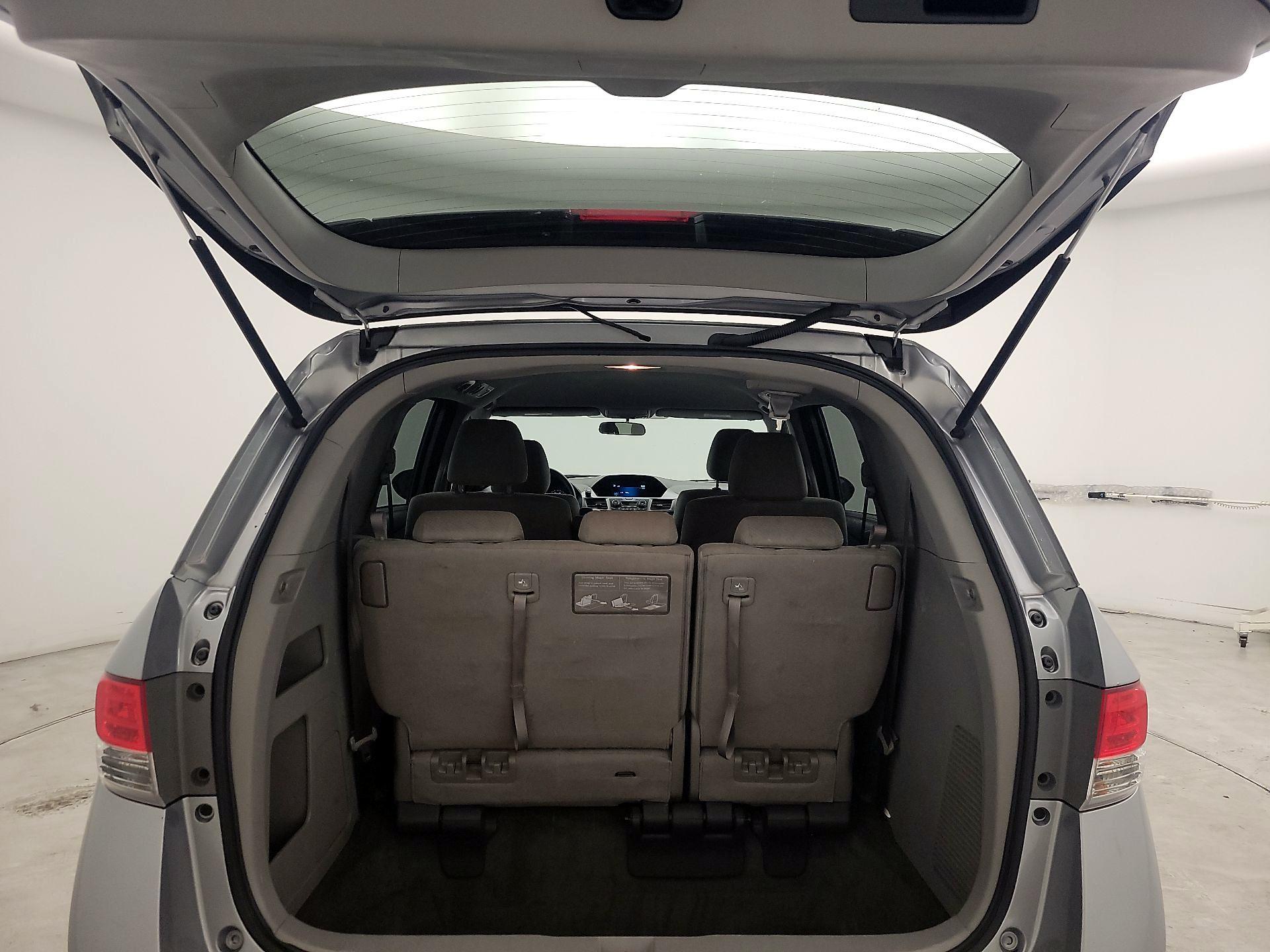 Thumbnail: 2016 Honda Odyssey - 18