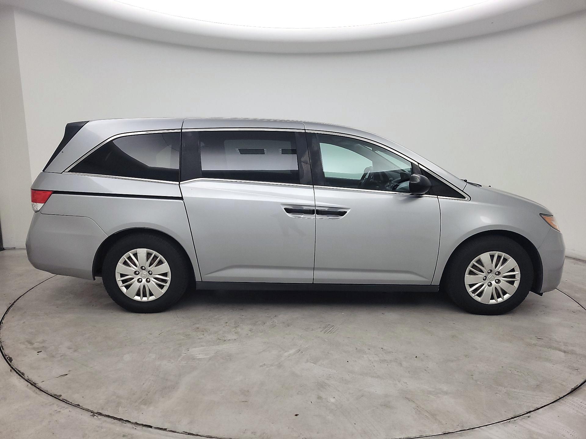 Thumbnail: 2016 Honda Odyssey - 4