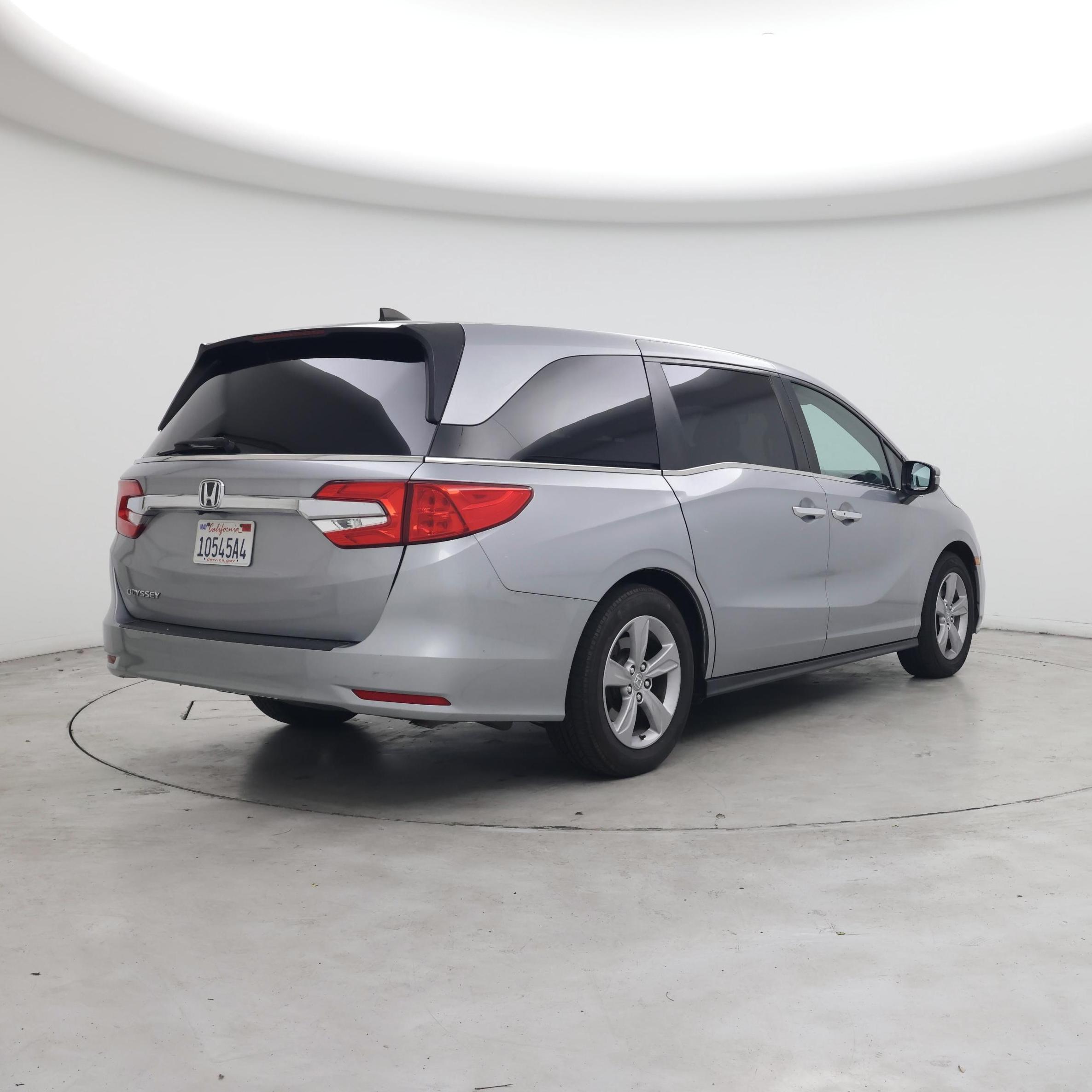Thumbnail: 2020 Honda Odyssey - 8