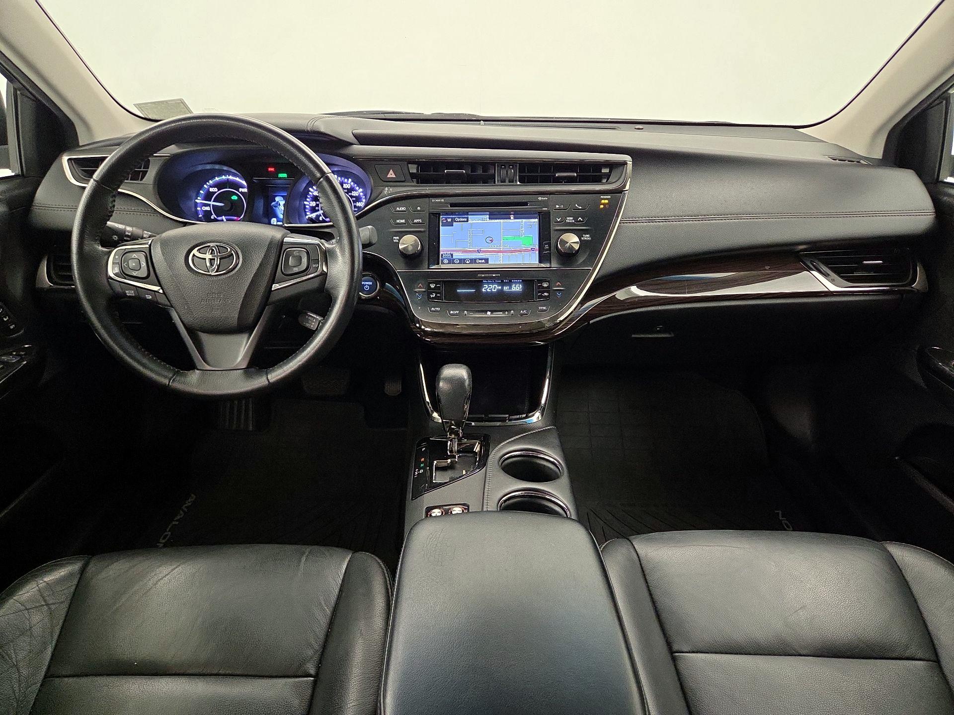Thumbnail: 2015 Toyota Avalon - 9