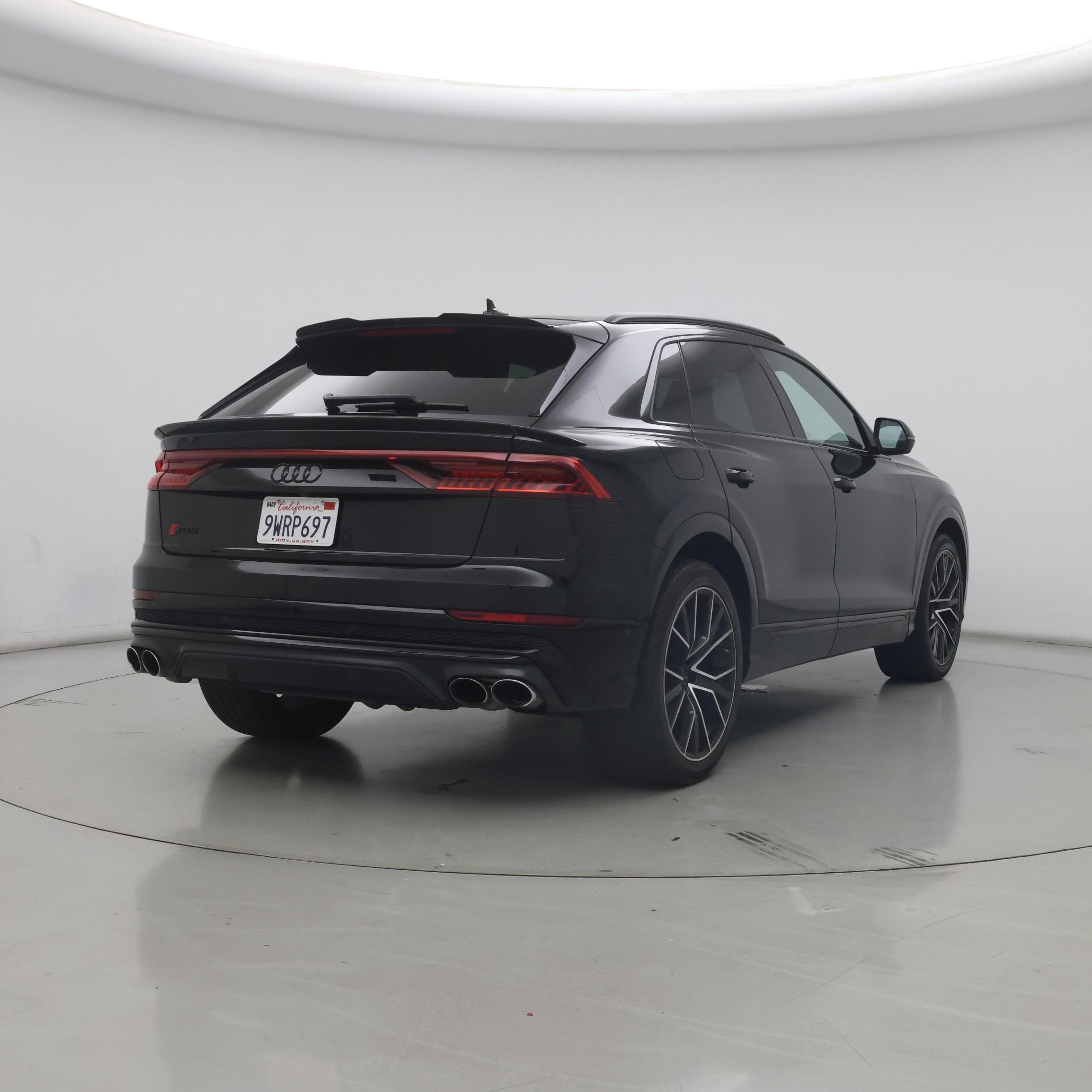 Thumbnail: 2022 Audi SQ8 - 8
