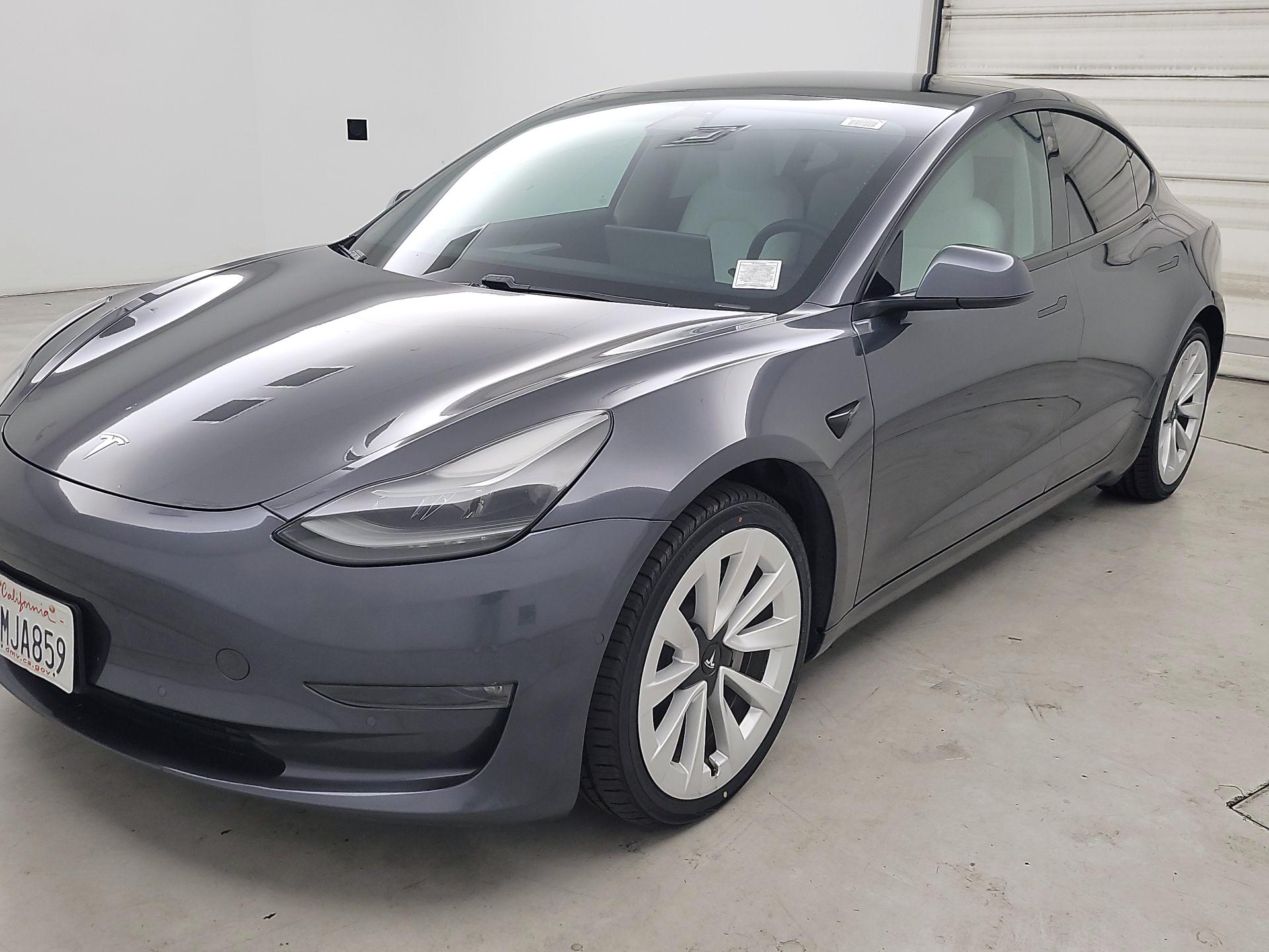 Thumbnail: 2021 Tesla Model 3 - 3