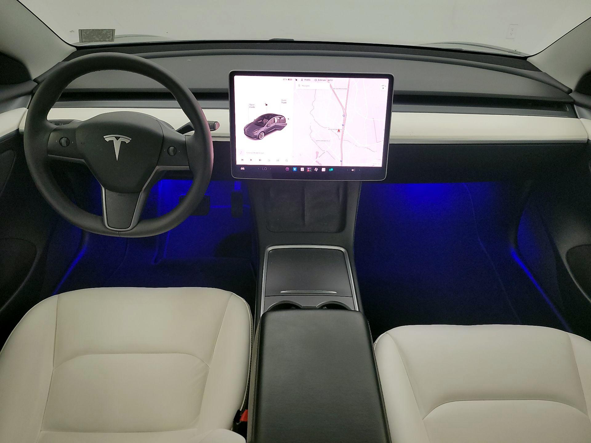 Thumbnail: 2021 Tesla Model 3 - 8