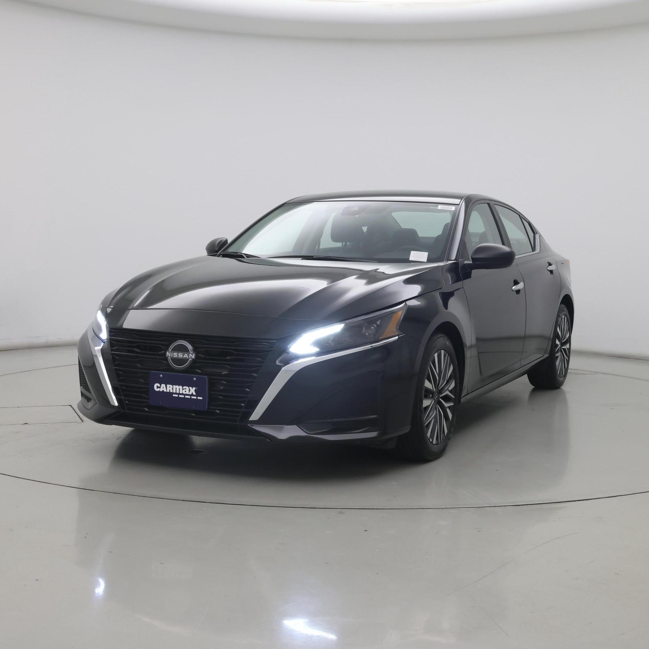 Thumbnail: 2025 Nissan Altima - 4