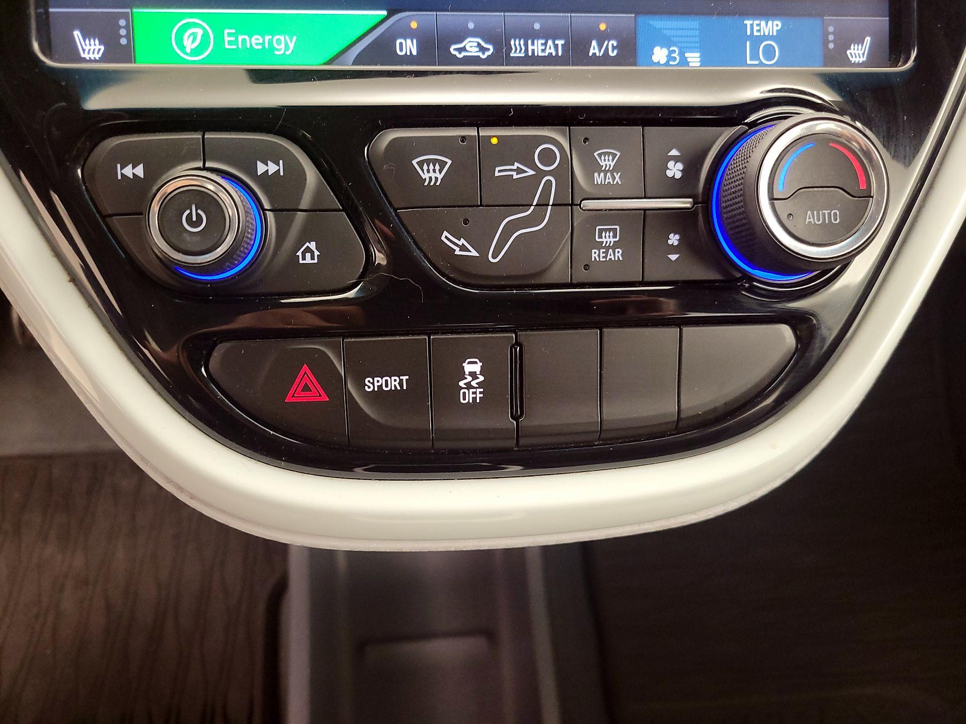 Thumbnail: 2021 Chevrolet Bolt EV - 14