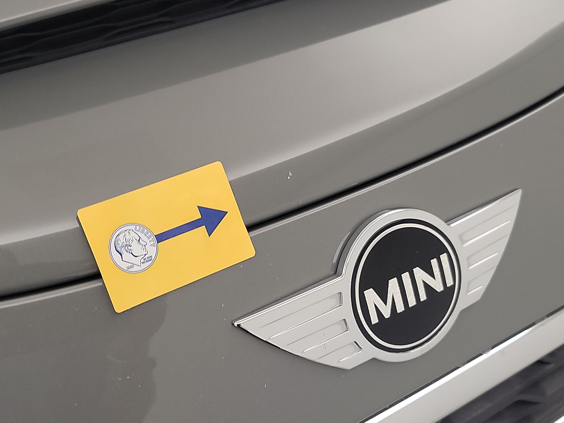 Thumbnail: 2016 MINI Cooper Hardtop - 20