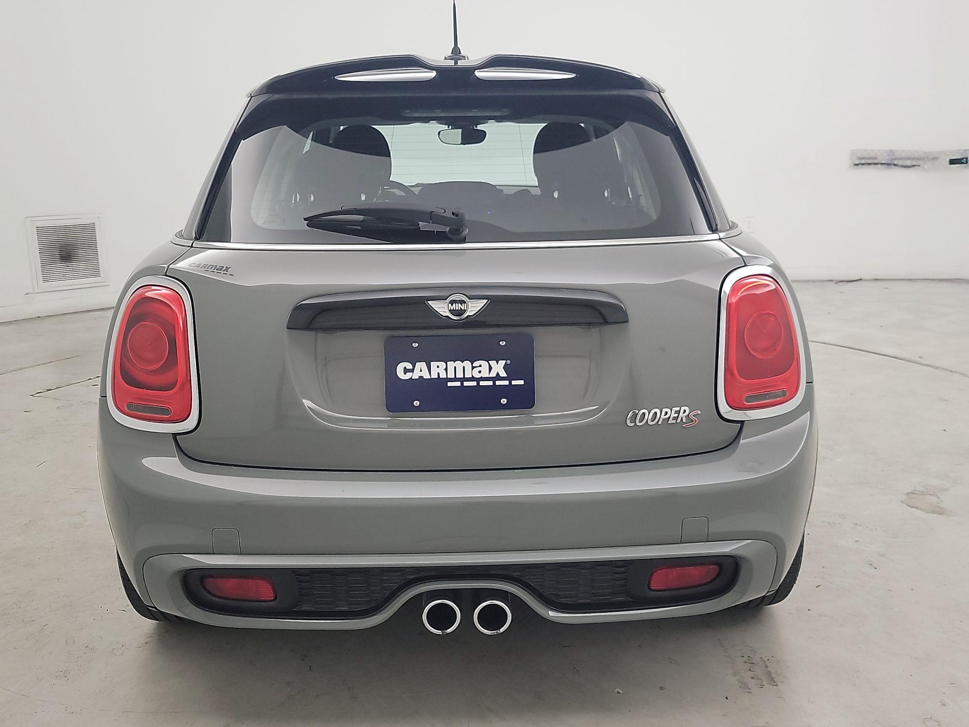 Thumbnail: 2016 MINI Cooper Hardtop - 6