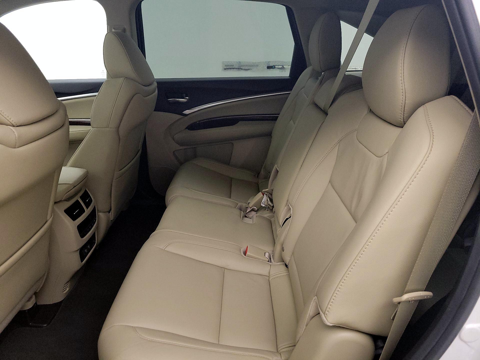 Thumbnail: 2020 Acura MDX - 19