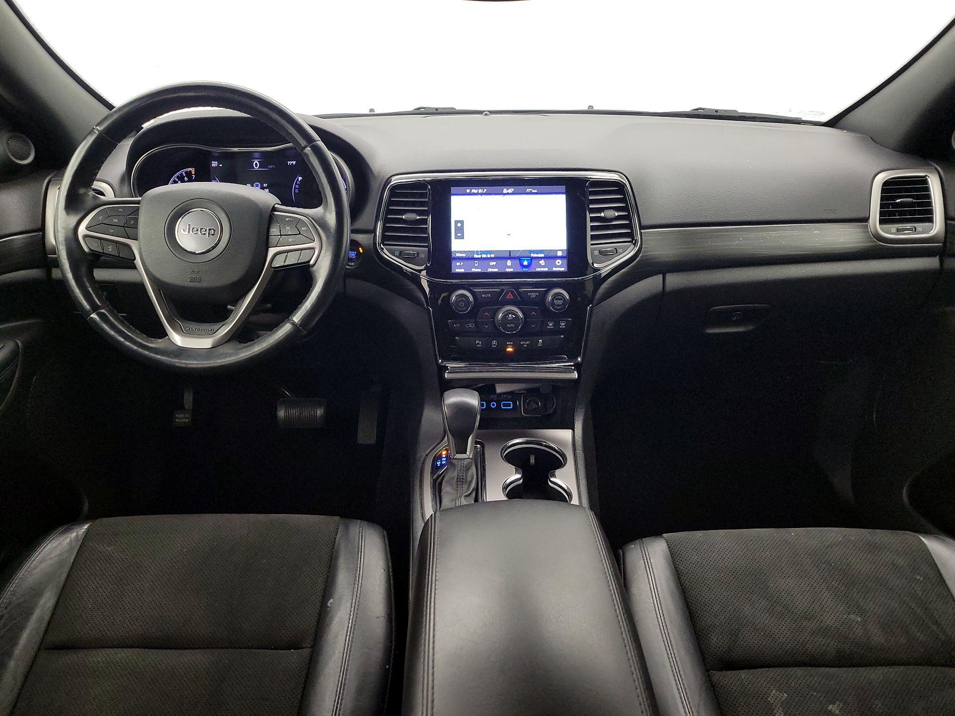 Thumbnail: 2020 Jeep Grand Cherokee - 9